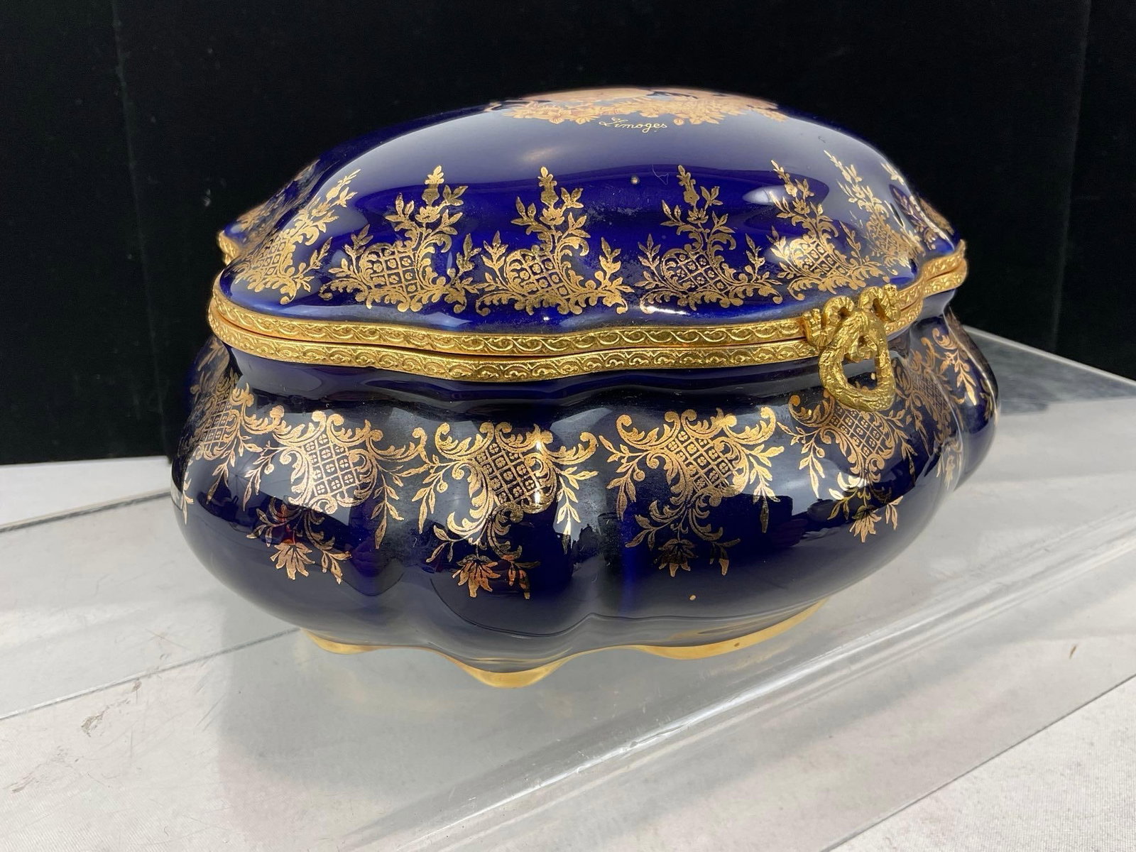 Imperia Limoges 22k Gilt & Cobalted Jewelry Box, Porcelain, made in France - 3