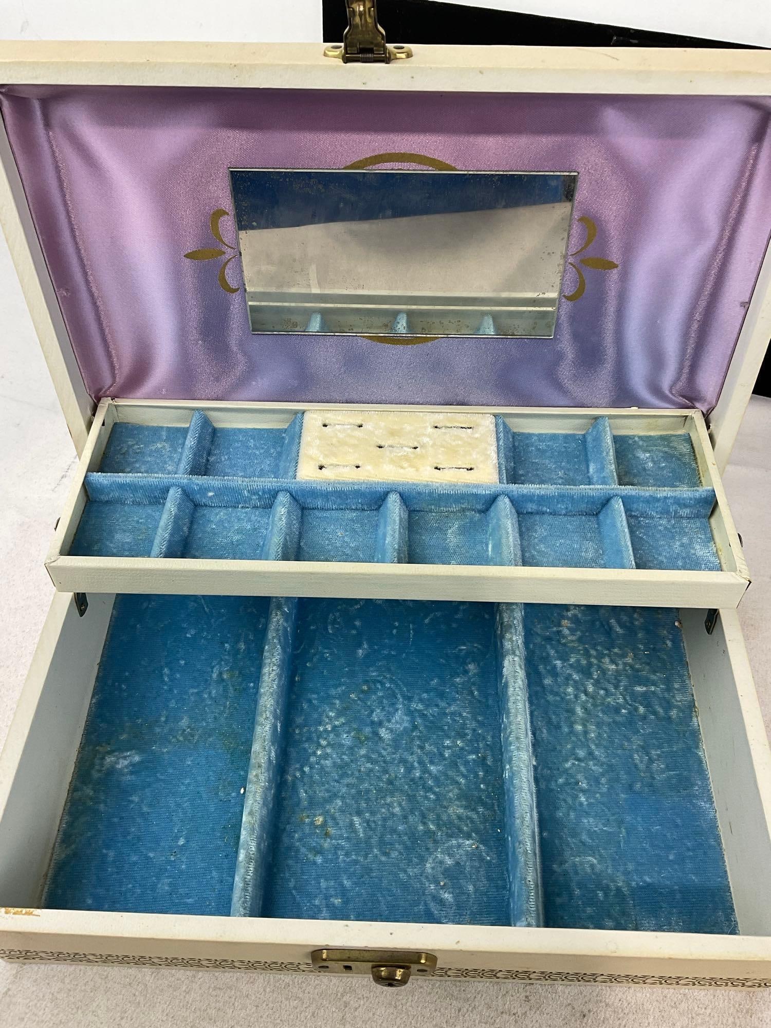 Pair of Jewelry Boxes, Cream & Gold-Trimmed Mele & Dayton Hudson Chest, w/pink velvet interior - 4