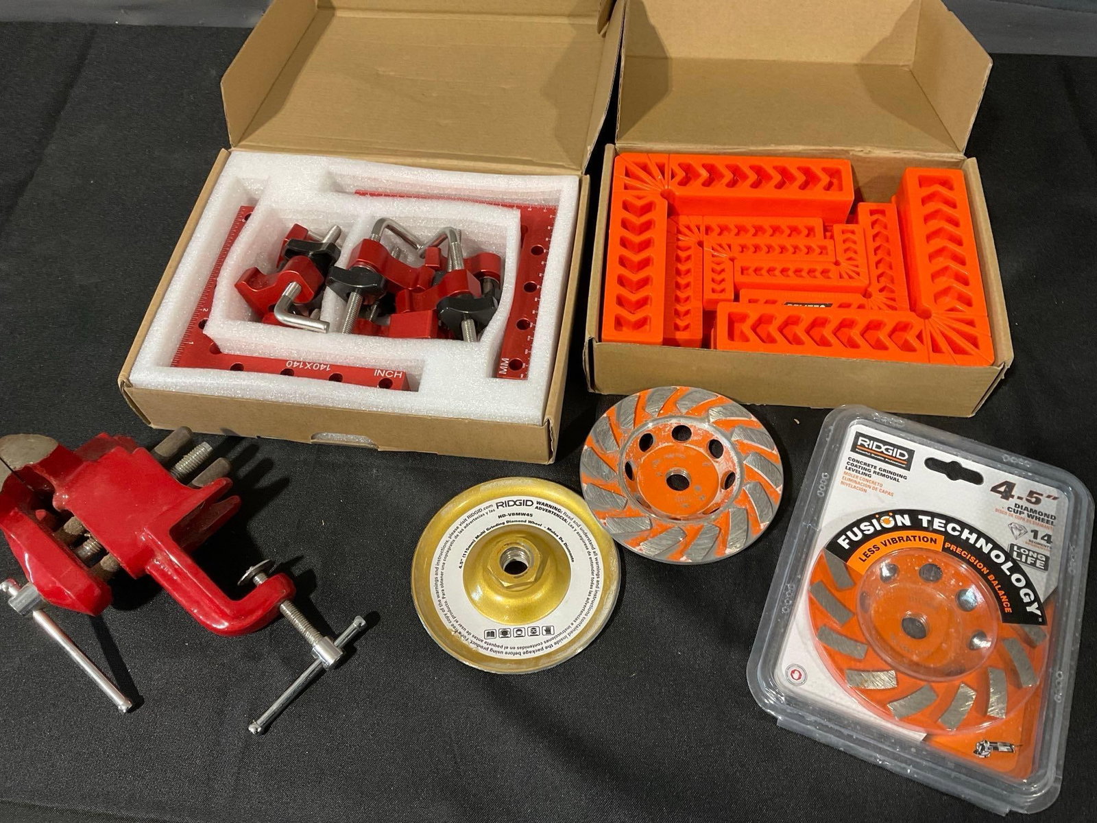 Box of Corner Clamps & Positioning Squares, Small Vise, 3 Grinding Wheels