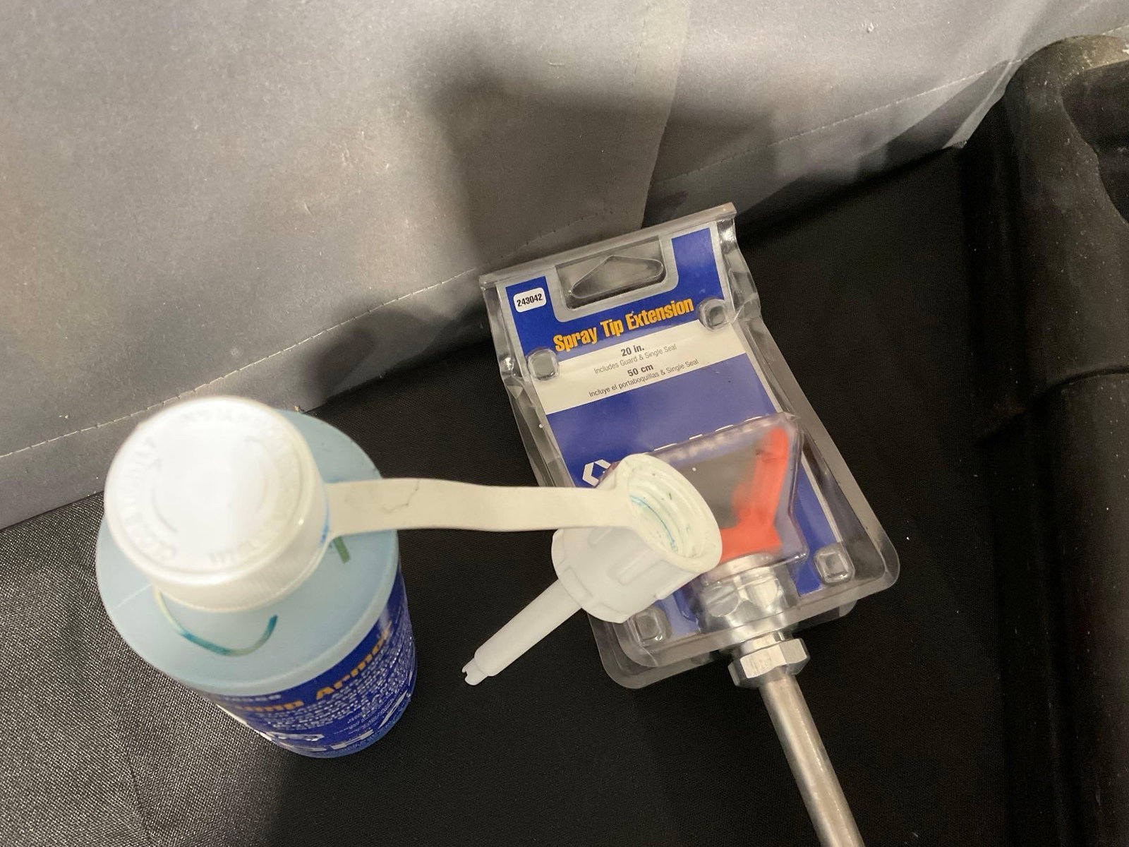 Graco Magnum X5 TrueAirless Paint Sprayer, w/Spray Head, Extender, Hose & more, w/box - 4