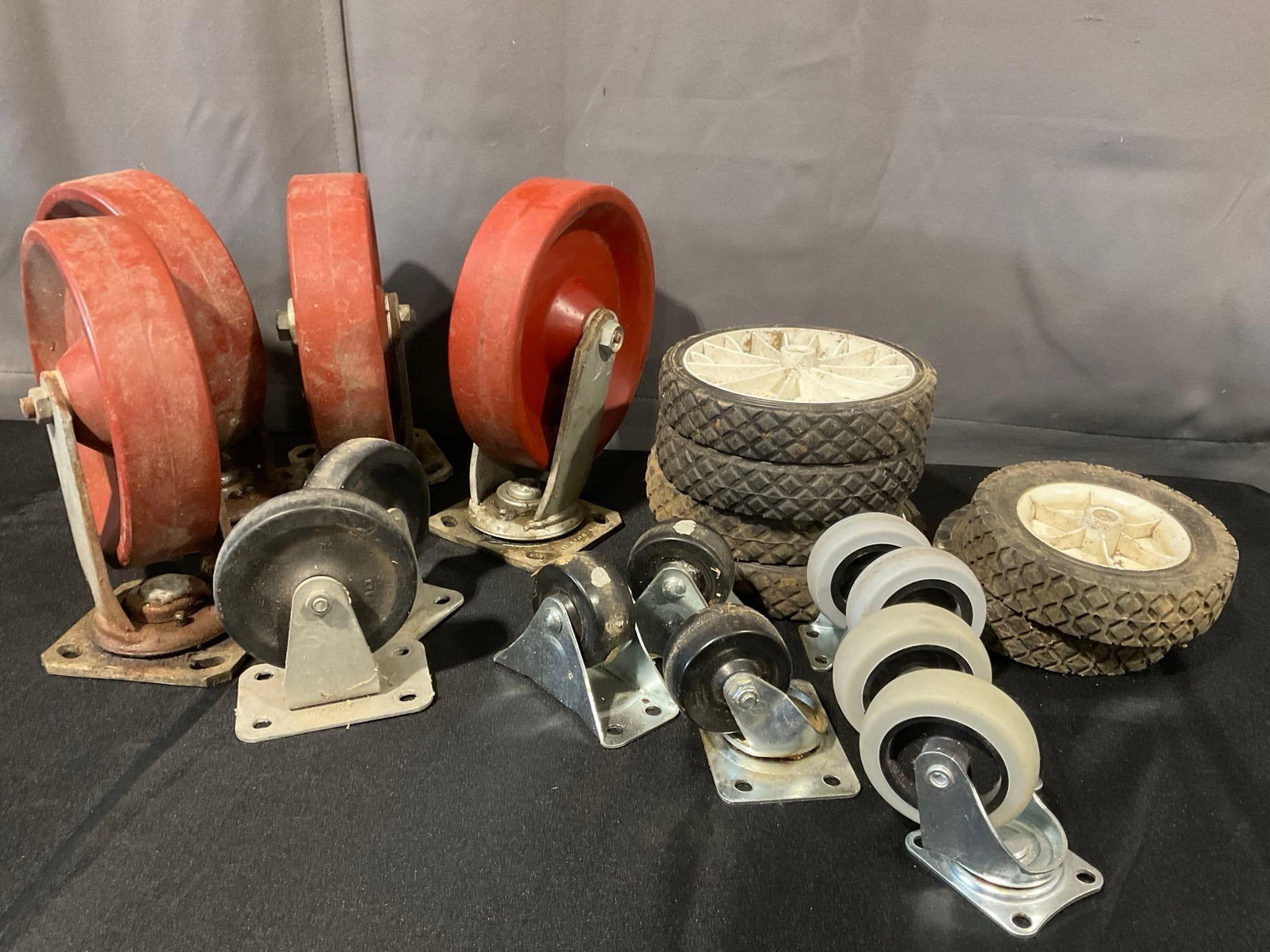 Variety of 4 large Casters, & small casters, & 6 rubber wheels
