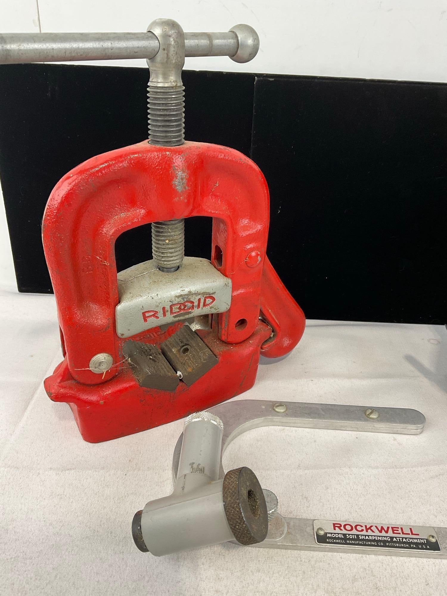 Ridgid Bench Yoke Pipe Vise & Panavise Vise Ball & Socket w/Vacuum mount - 3