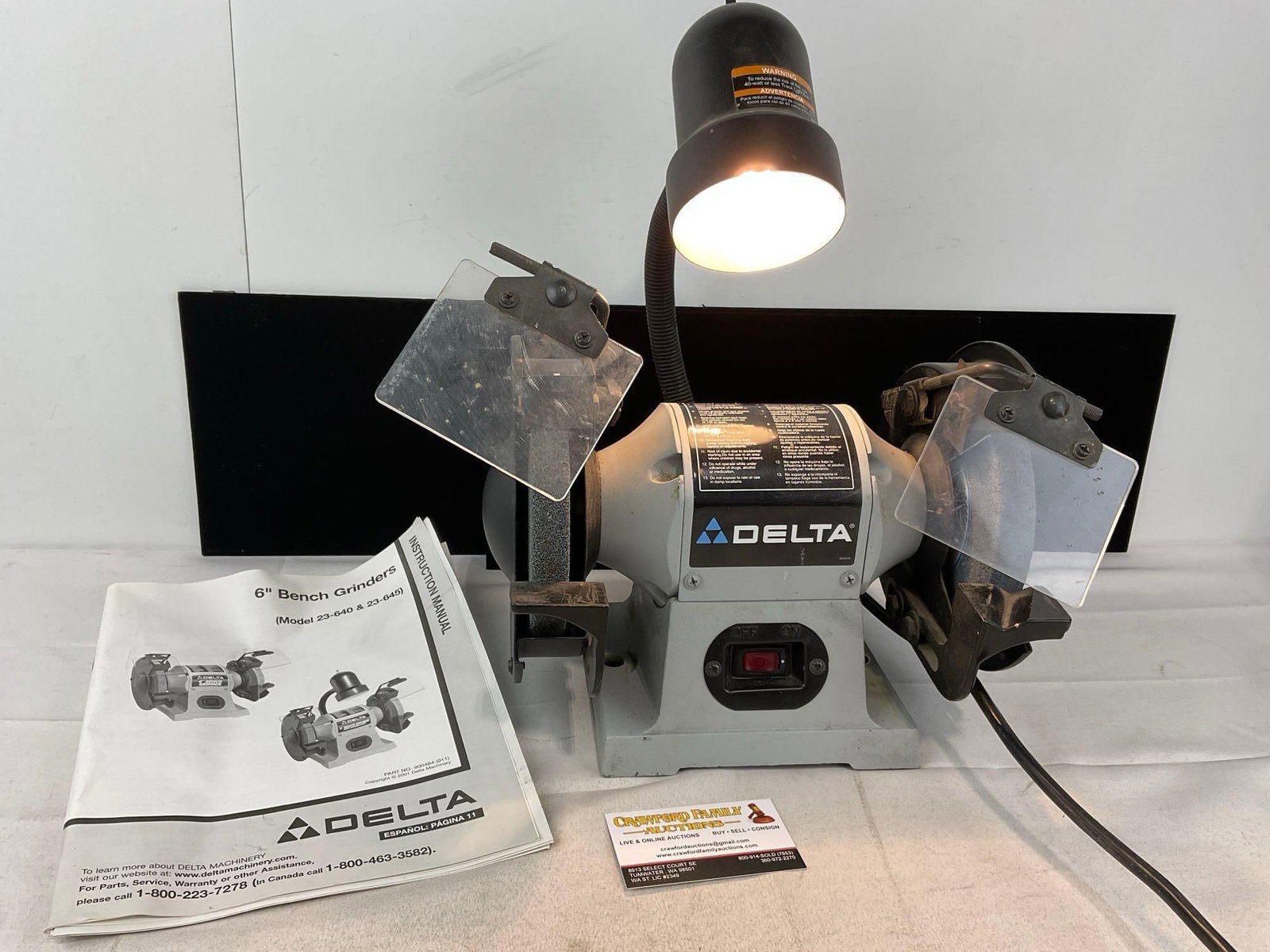 Delta 6 inch Bench Grinder Model 23-645, tested & working