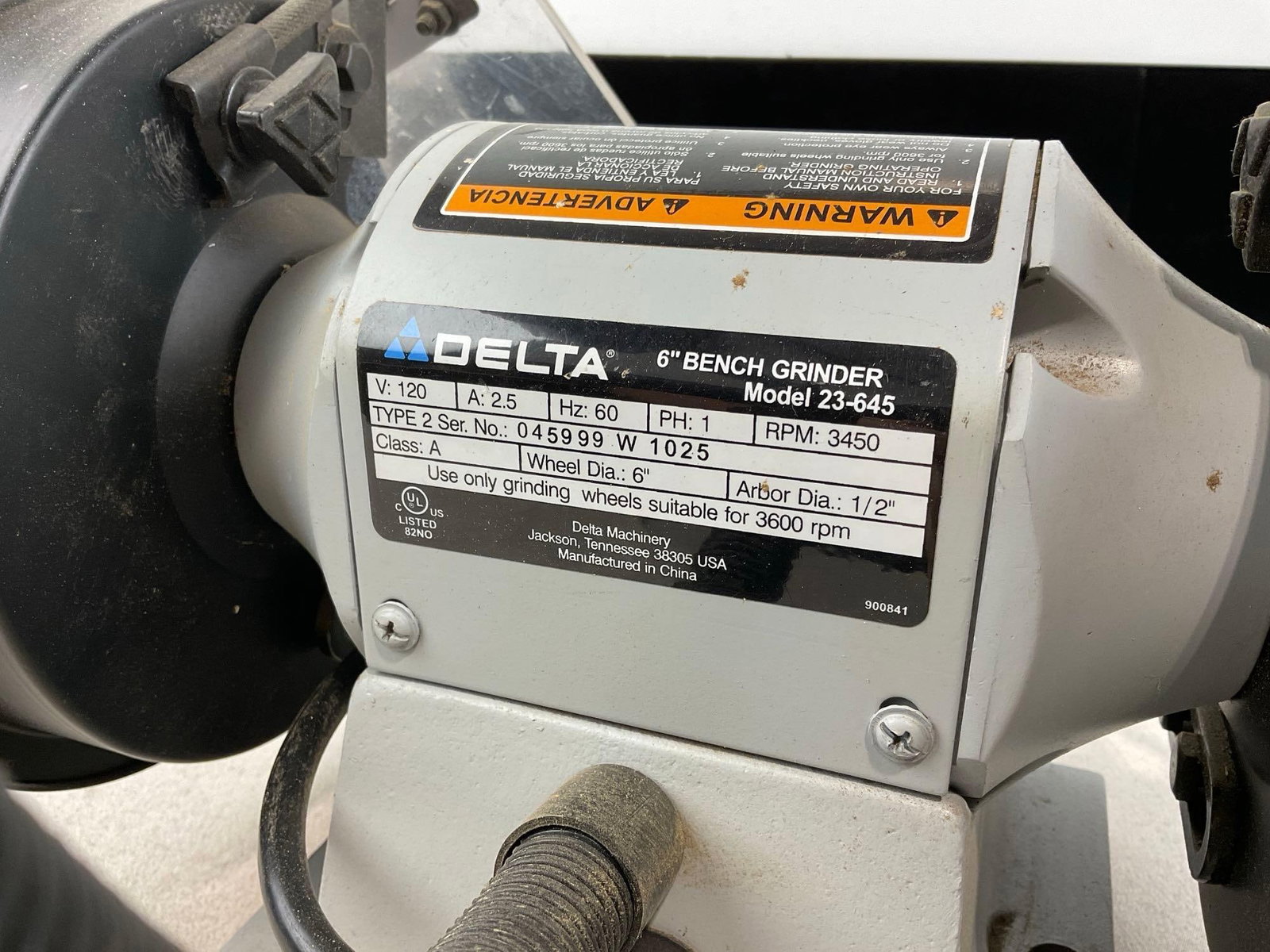 Delta 6 inch Bench Grinder Model 23-645, tested & working - 3