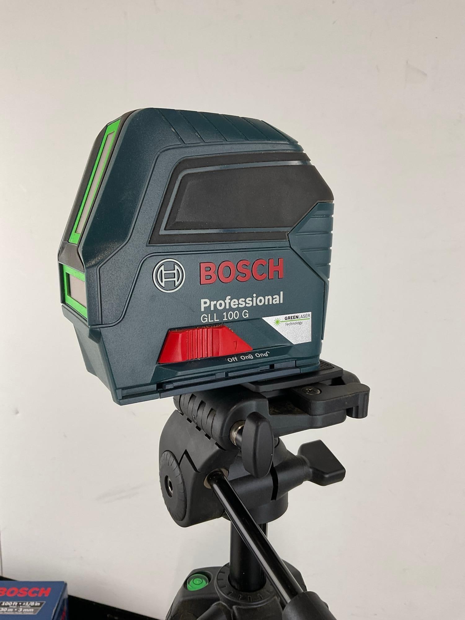 Bosch GLL100GX Green Beam Self-Leveling Cross-Line Laser, & matching Tripod - 4