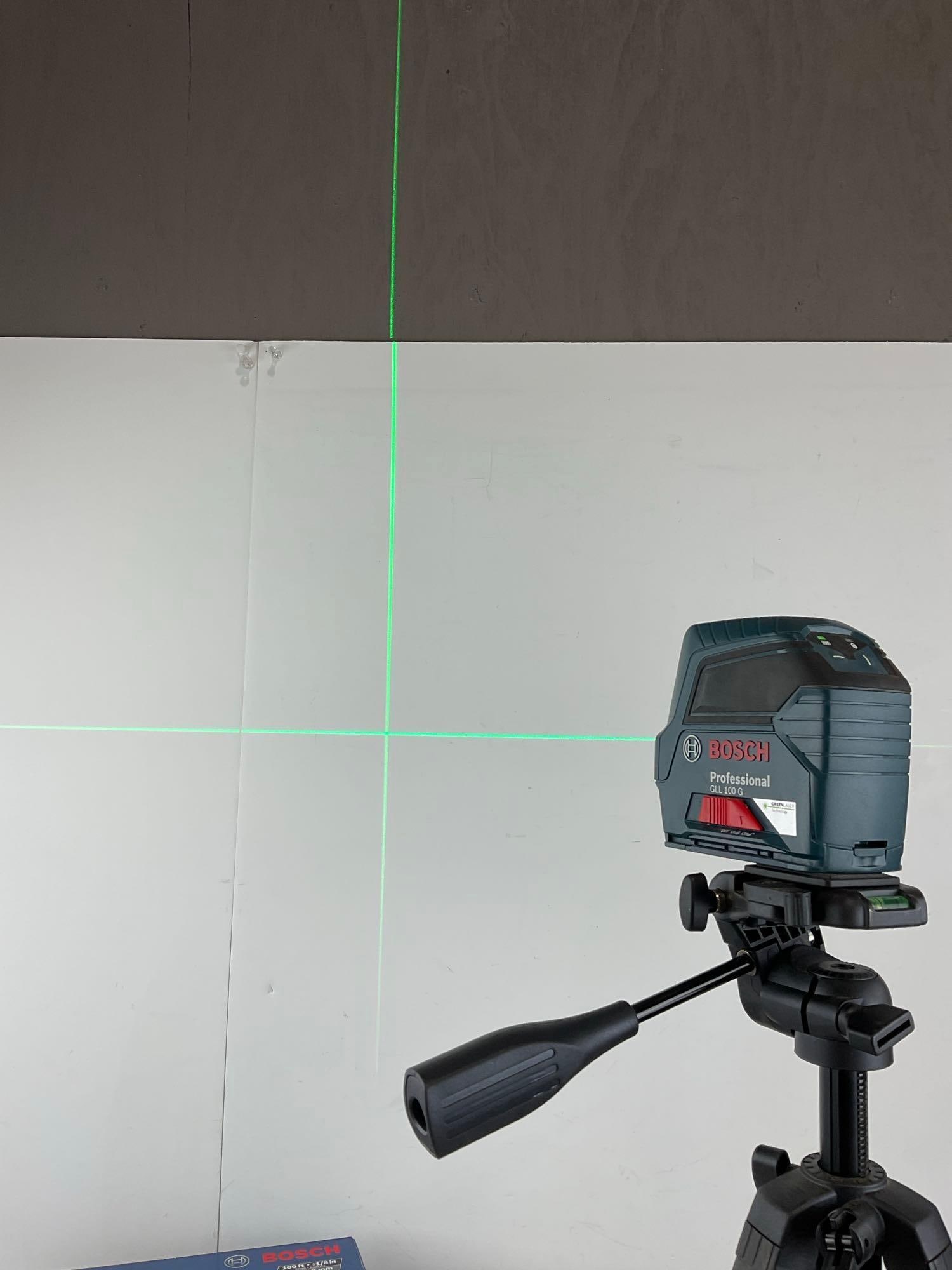 Bosch GLL100GX Green Beam Self-Leveling Cross-Line Laser, & matching Tripod - 6