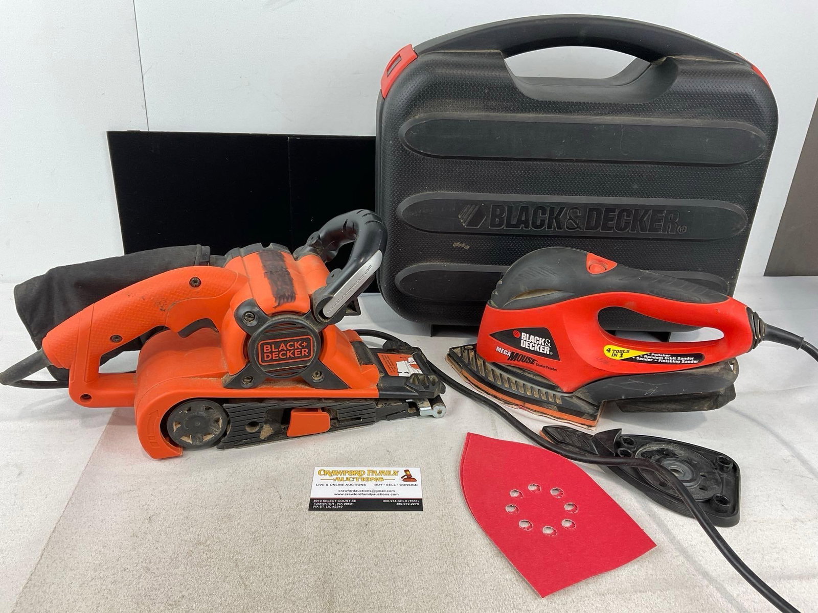 Pair of Black & Decker Sanders, Mega Mouse MS700 & 3 x 21 inch Dragster Belt Sander w/case