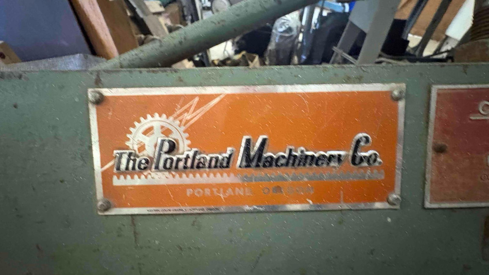 Vintage Connecticut Model U-322 manual, bench-top universal box & pan finger Metal bending brake - 4