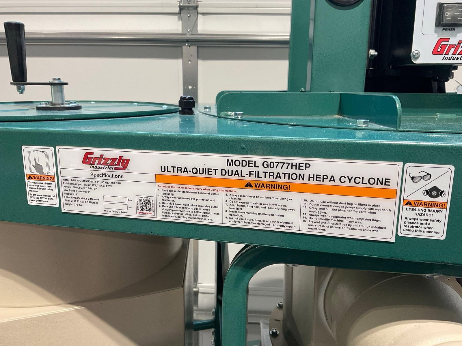 Grizzly Industrial Model G0777HEP Ultra-Quiet Dual-Filtration HEPA Cyclone, 72x64x38 inches - 3