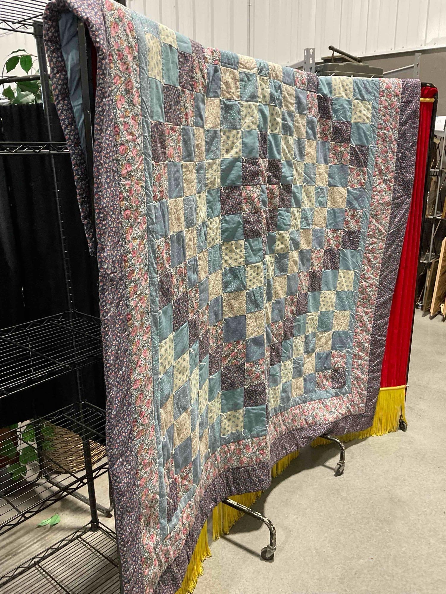 Vintage Multicolor Machine Quilted Patchwork Bedspread Blanket w/ Diamond Pattern. See pics. - 2