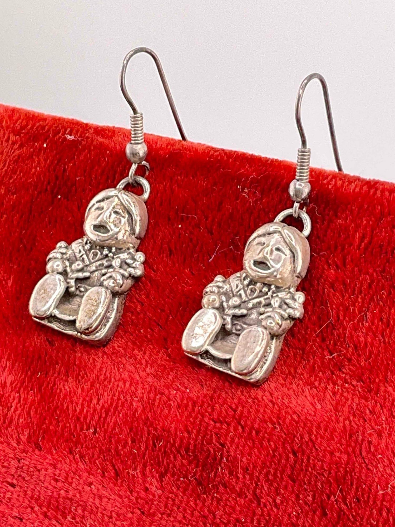 Vintage Sterling Silver Carol Felley Drop Earrings w/ Storyteller Design. See pics. - 2