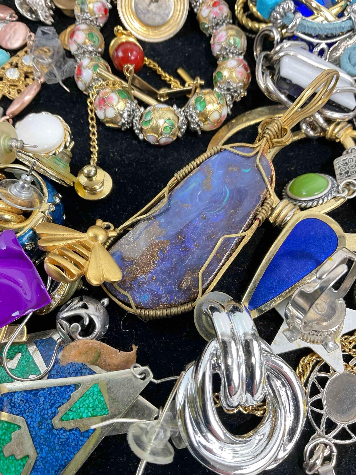 Large Uncounted Assortment of Costume Jewelry, incl. Earrings, Pins, Rings & More! See pics. - 6