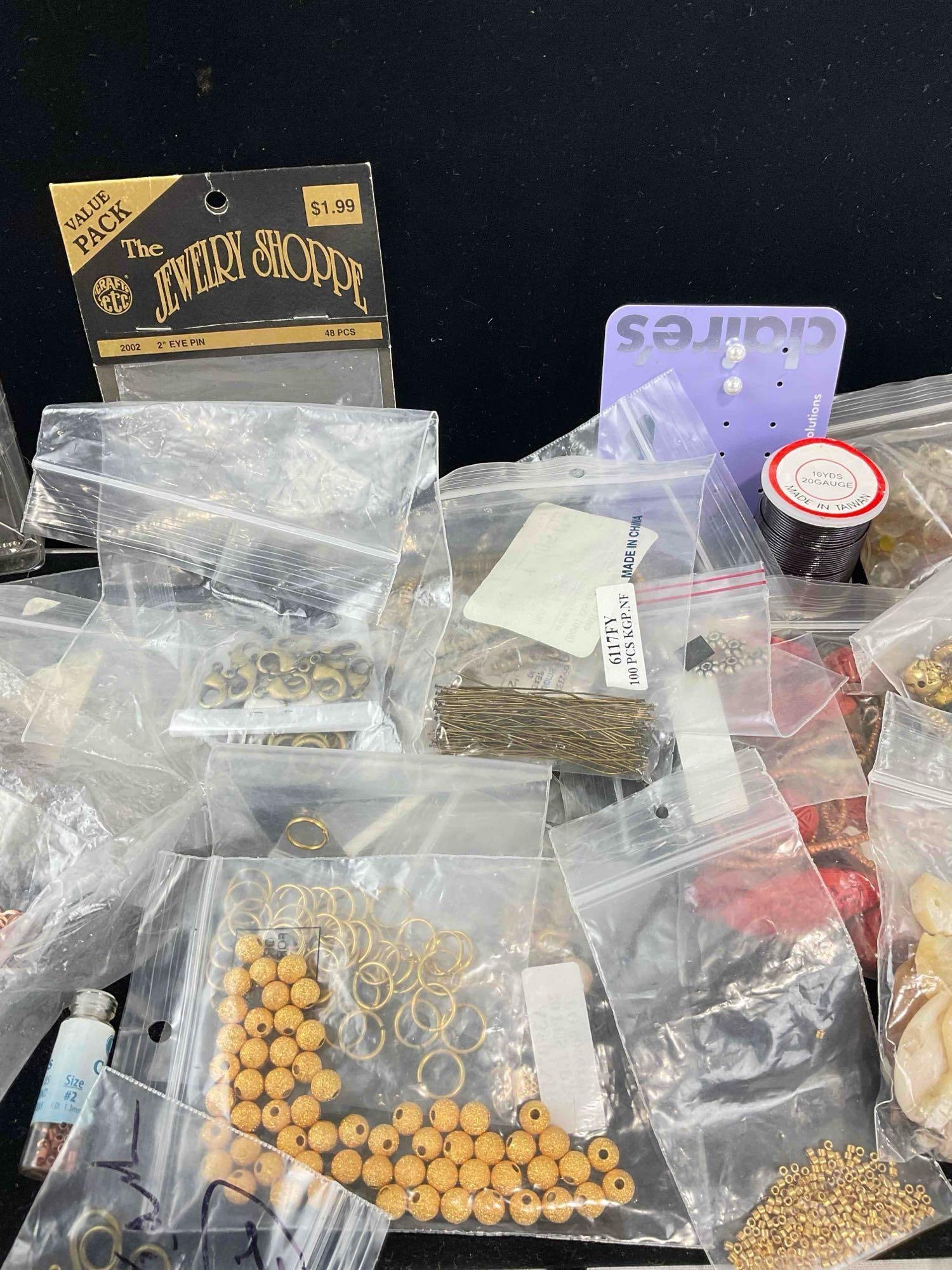 Large Uncounted Assortment of Jewelry Making Supplies, incl. Beads, Findings & More! See pics. - 4