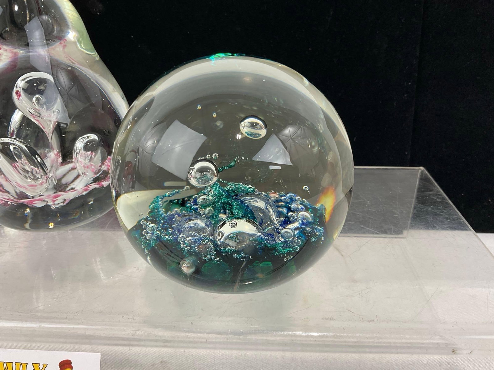 3 Art Glass Paperweights, Selkirk Glass 1987, Gibson 1995 Egg & Dynasty Gallery piece - 3