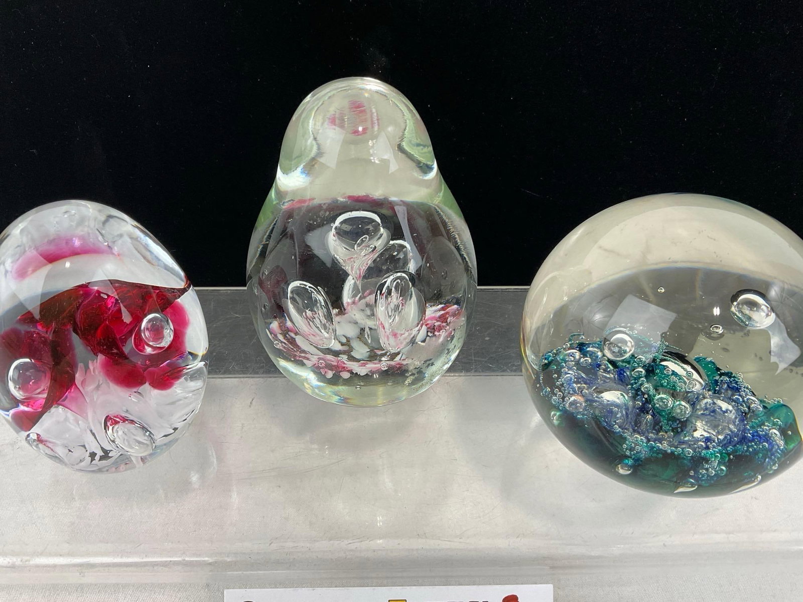 3 Art Glass Paperweights, Selkirk Glass 1987, Gibson 1995 Egg & Dynasty Gallery piece - 4