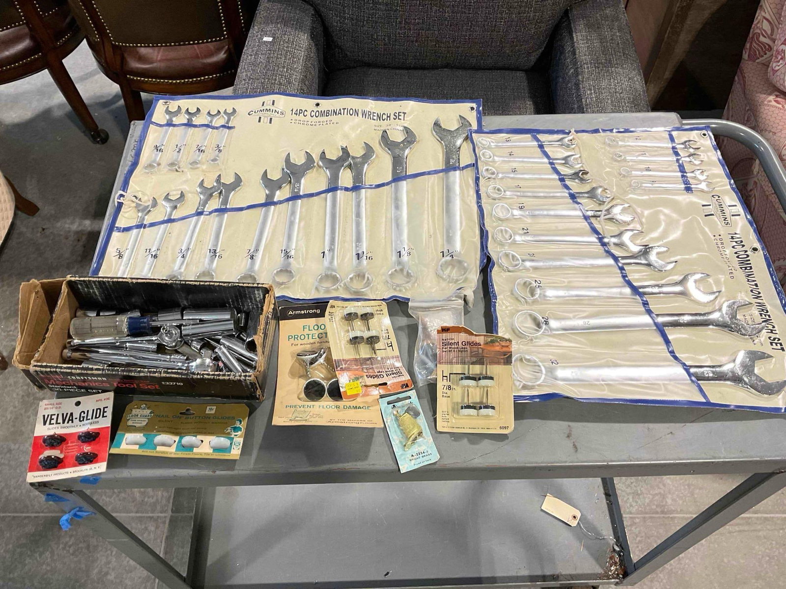 10 pcs Hand Tools & Supplies, incl. 2x Cummins 14pc Combination Wrench Sets & More! See pics. (1 of 5)