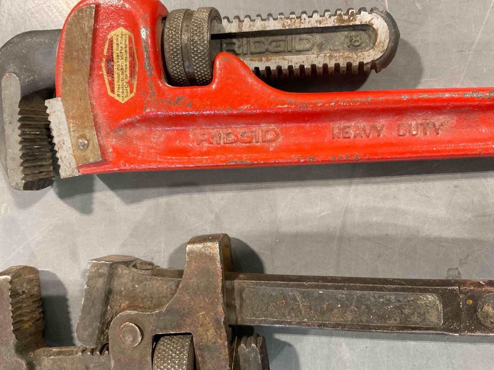 8 pcs Hand Tools & Supply Assortment, incl. Ridgid Heavy Duty 18" Pipe Wrench & Much More! - 5