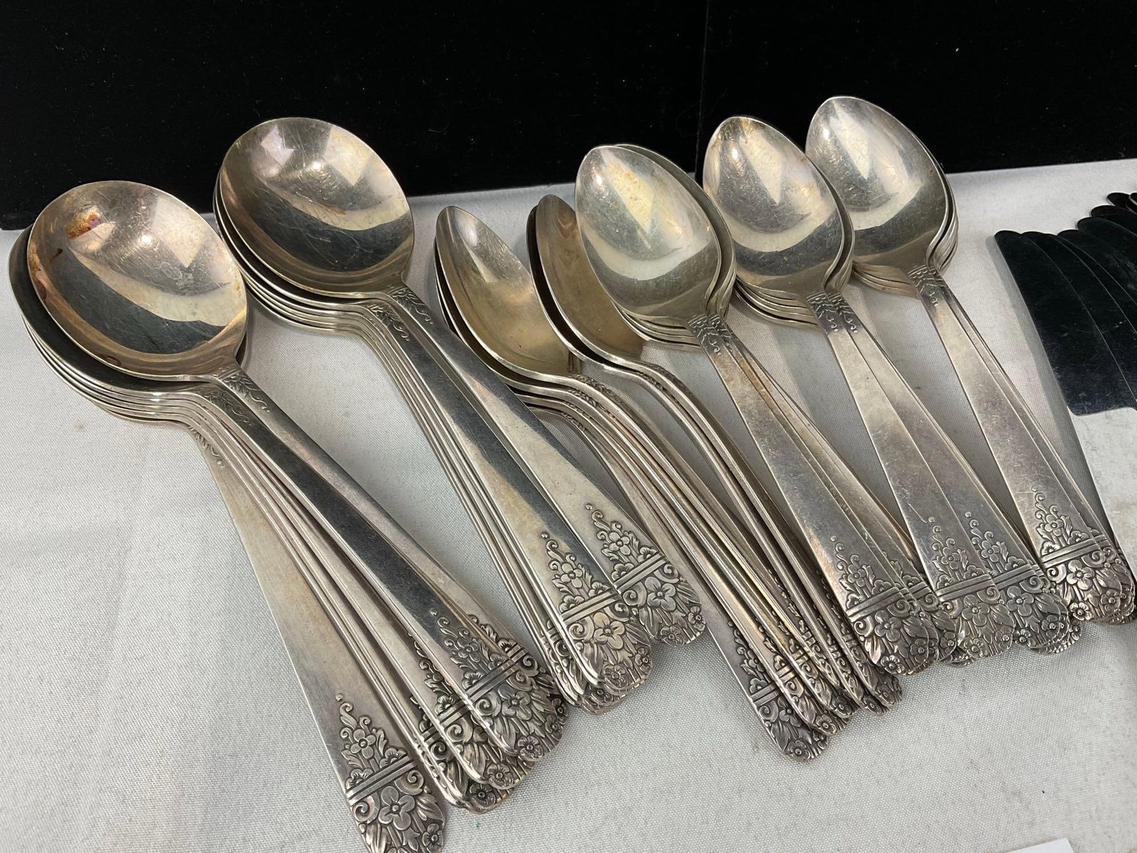 Set of Silver Plated Flatware, Early 20th Century WM A. Rodgers A1 Plus, approx 72 pieces - 2