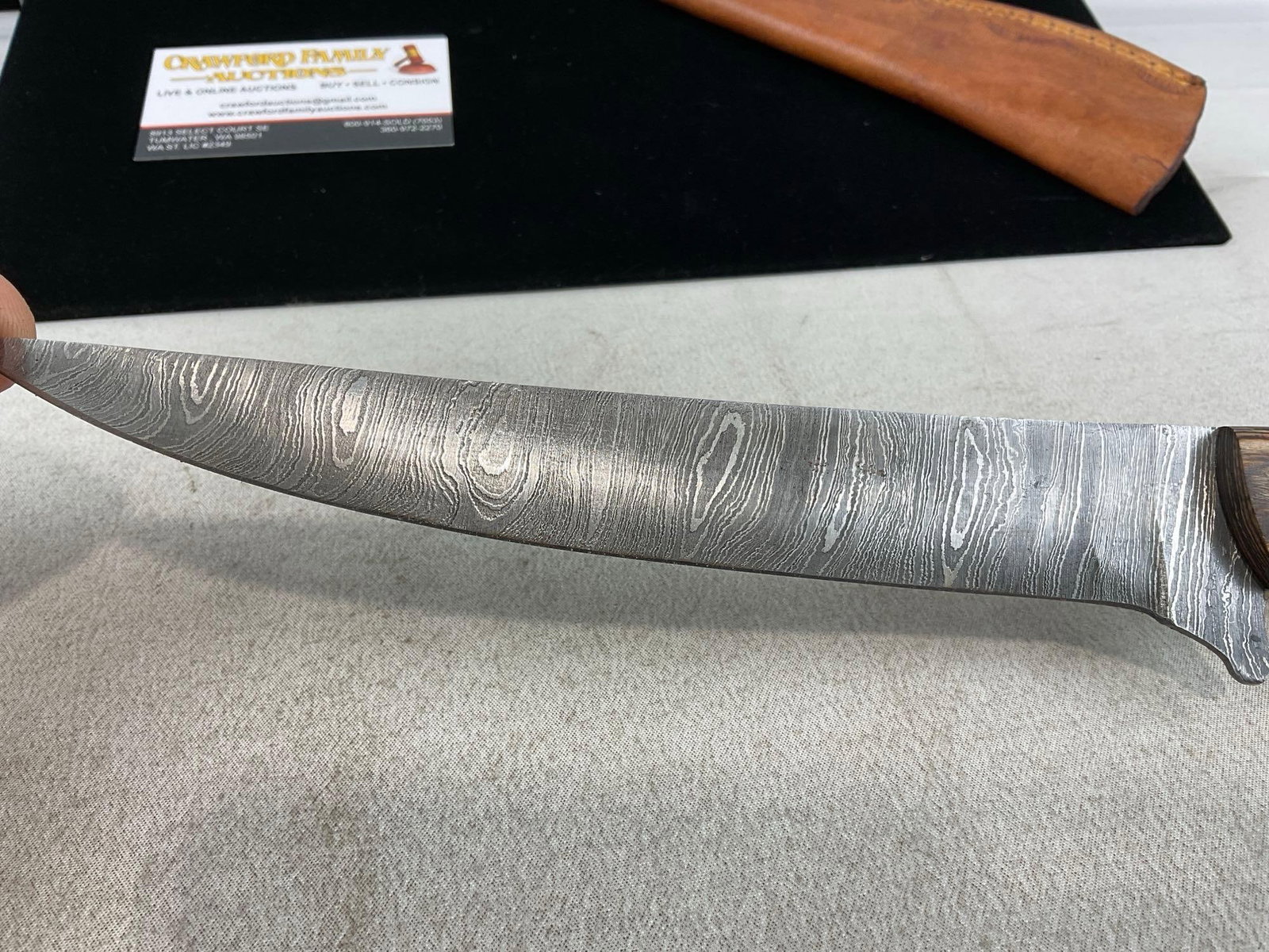 7 inch Damascus Blade Knife, w/Leather Sheath, Tinted Wood Handle, Blue & Brown - 2