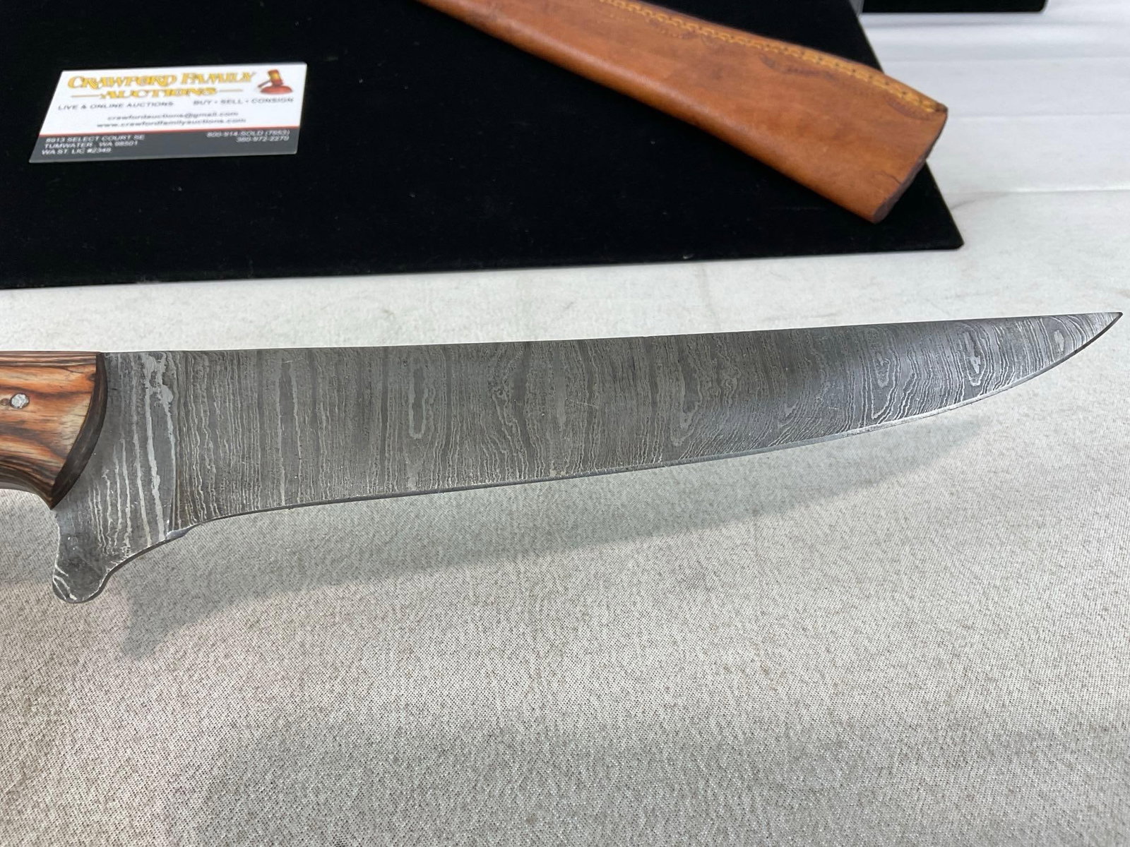 7 inch Damascus Blade Knife, w/Leather Sheath, Tinted Wood Handle, Blue & Brown - 4