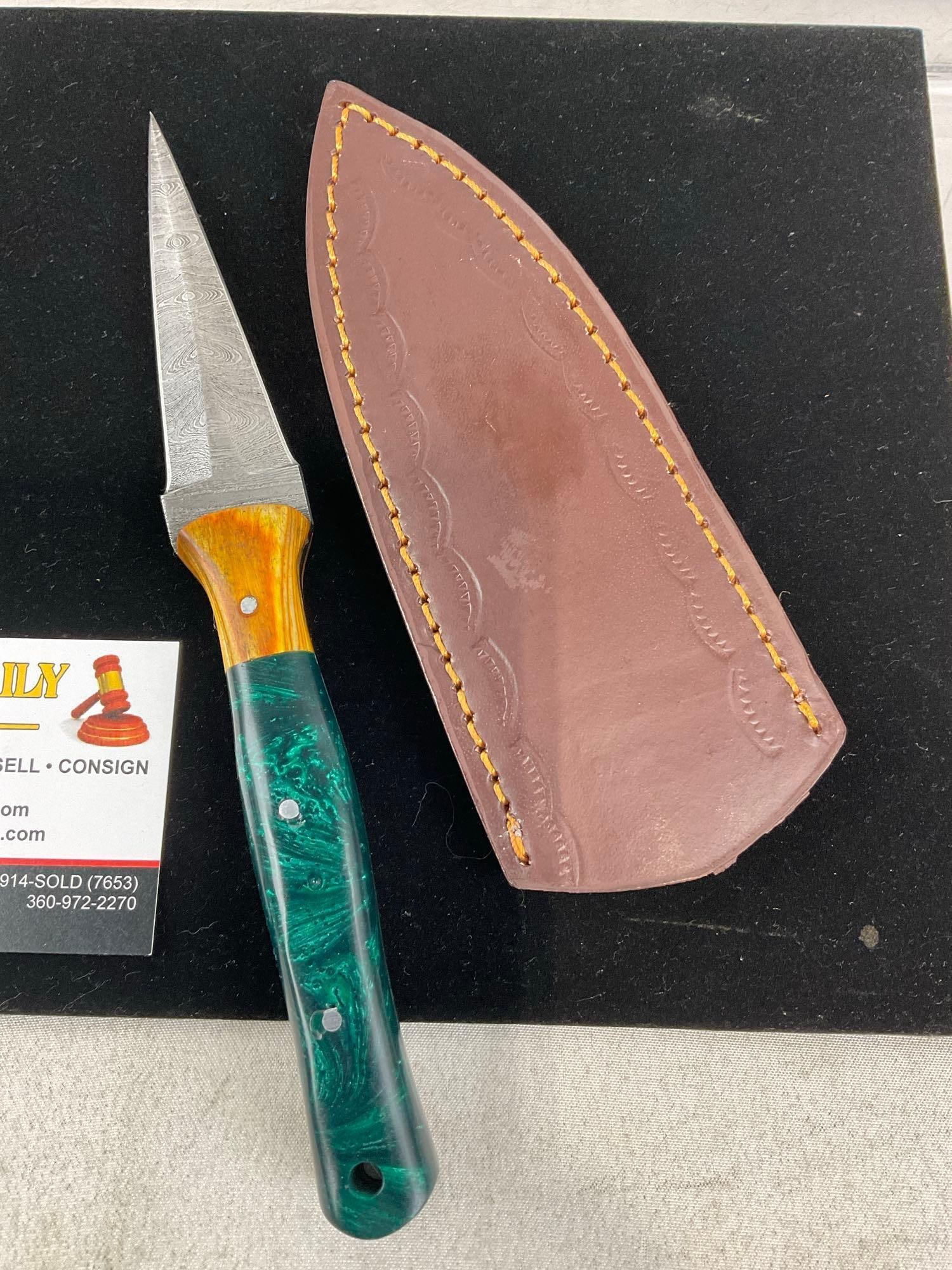 Pair of Handmade Daggers, w/custom two-tone resin handles, & Leather Sheaths - 3
