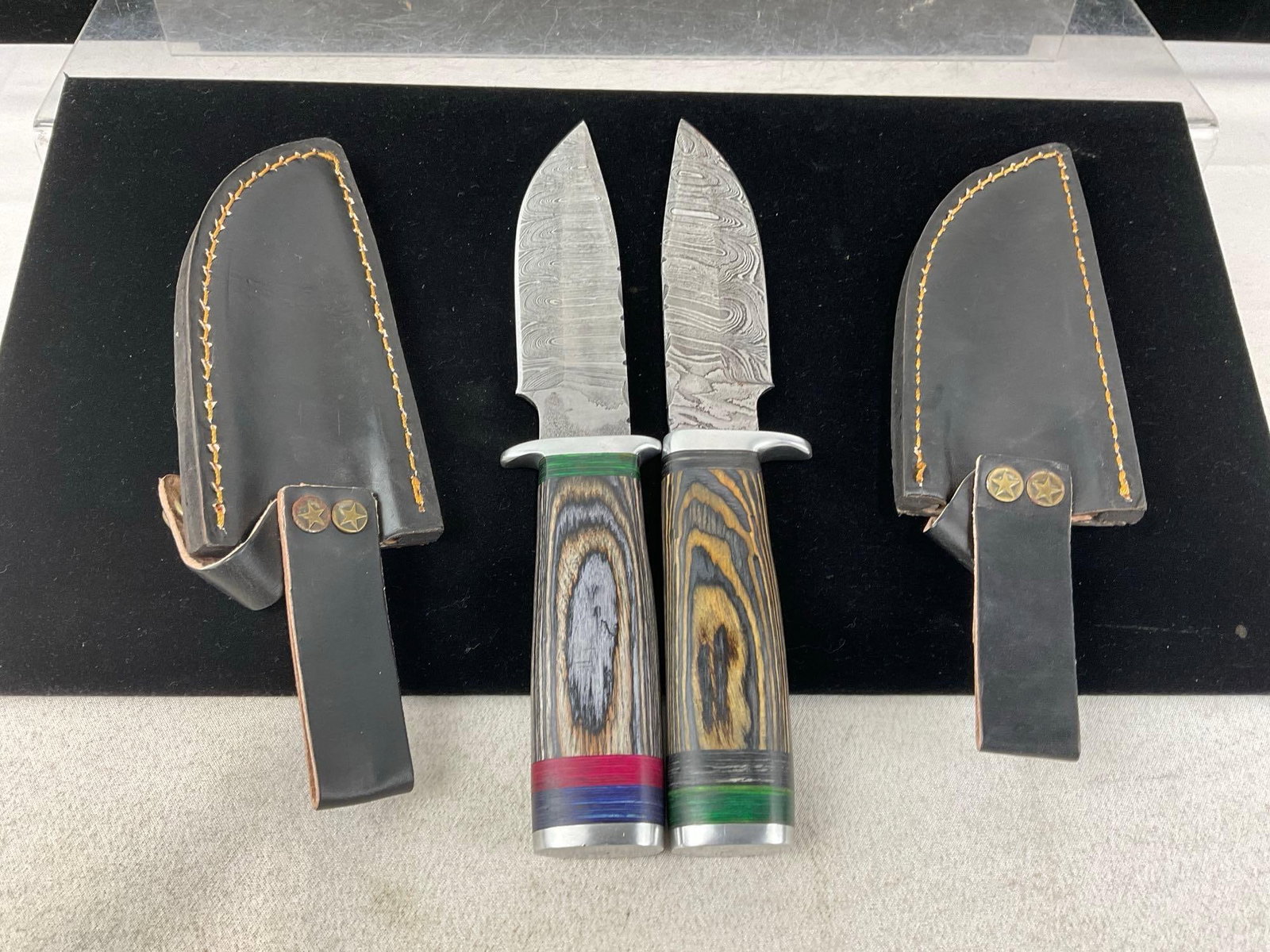 Pair of Knives w/ Damascus style Blades, Grey Tinted Wooden Handles & Leather Sheaths - 4