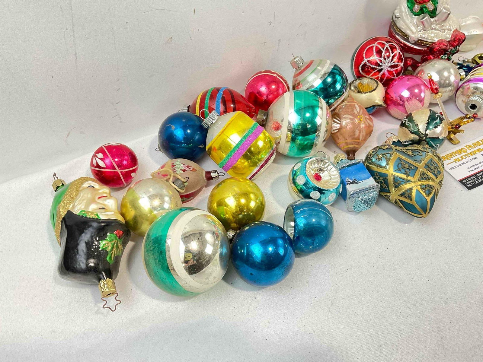 36 pcs Vintage Glass & Composite Christmas Tree Ornaments. Fair Condition. See pics. - 2