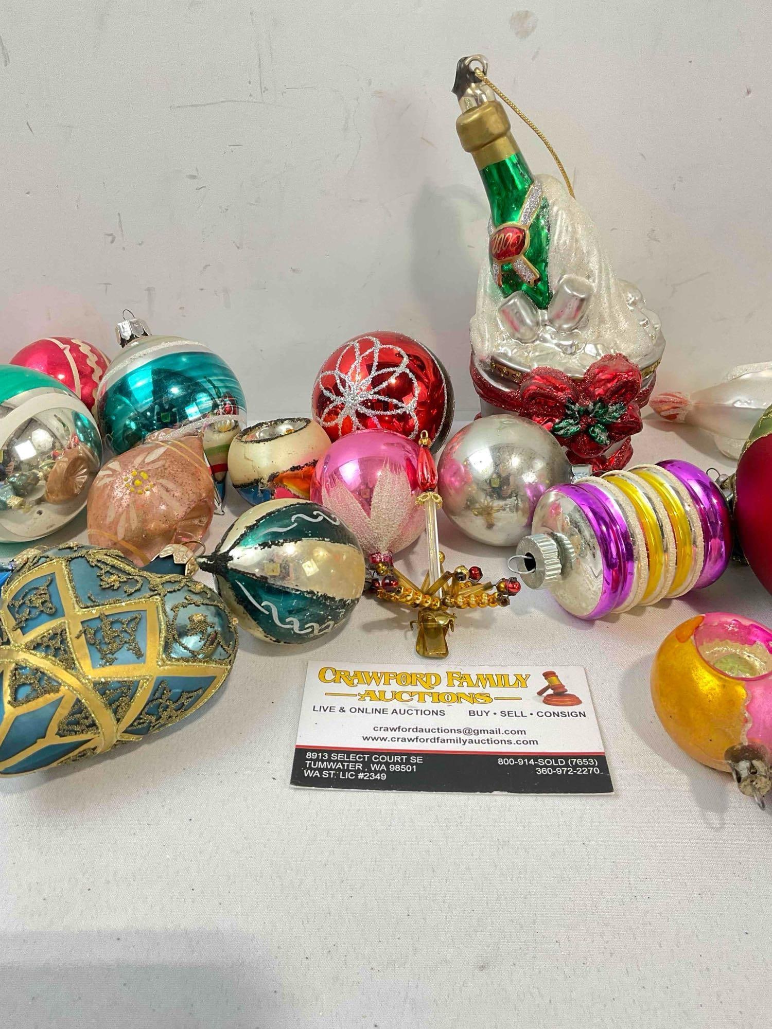 36 pcs Vintage Glass & Composite Christmas Tree Ornaments. Fair Condition. See pics. - 3