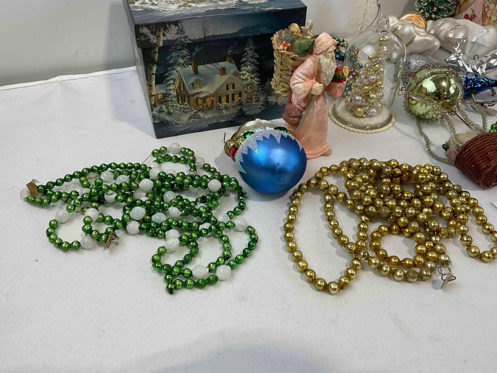 23 pcs Decorative Assortment, incl. Vintage Christmas Tree Beaded Garlands & More! See pics. - 4