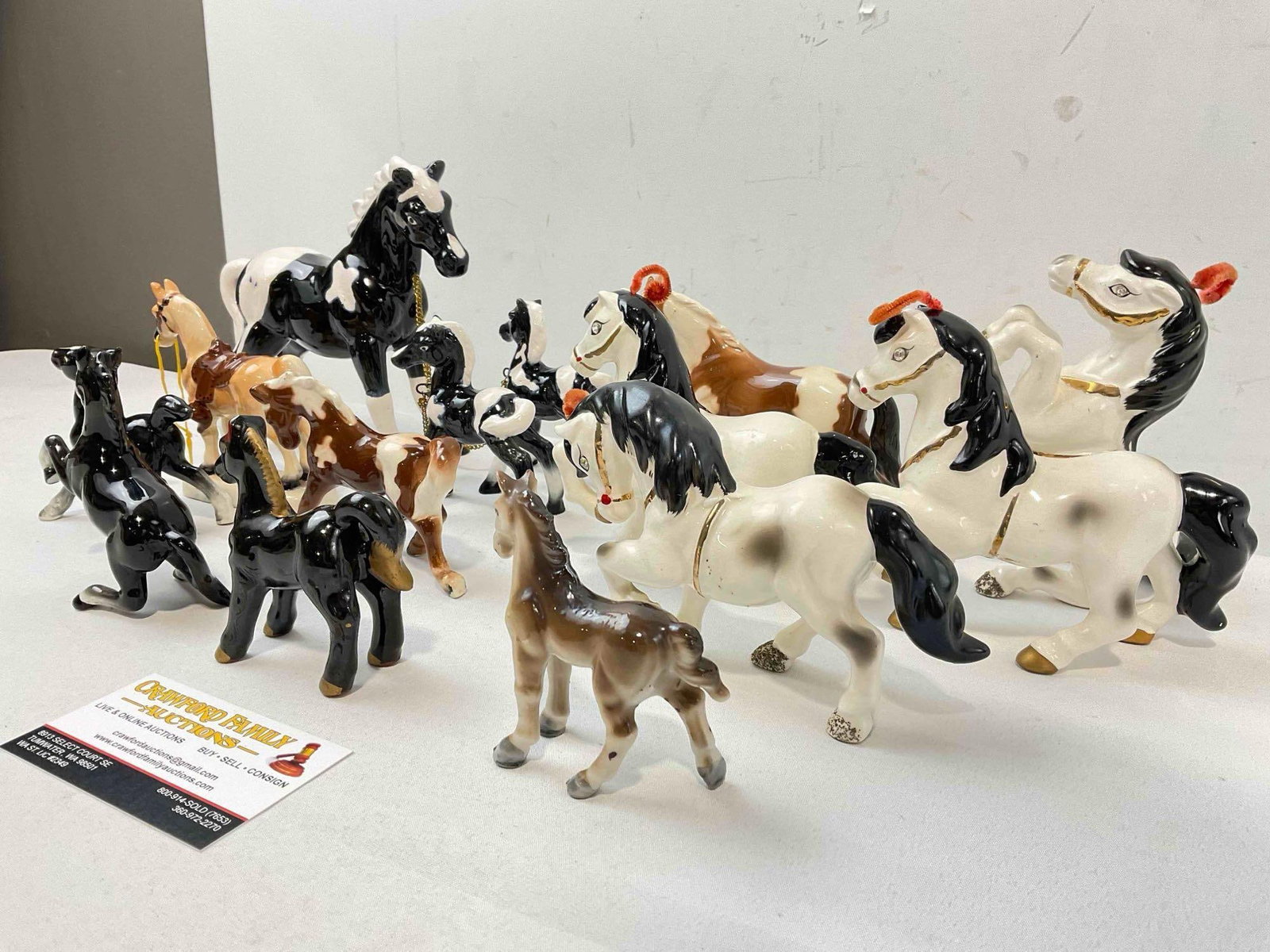 12 pcs Vintage Ceramic Horse Figurines. Paints, Circus Horses, And More! Good Condition. See pics. - 3