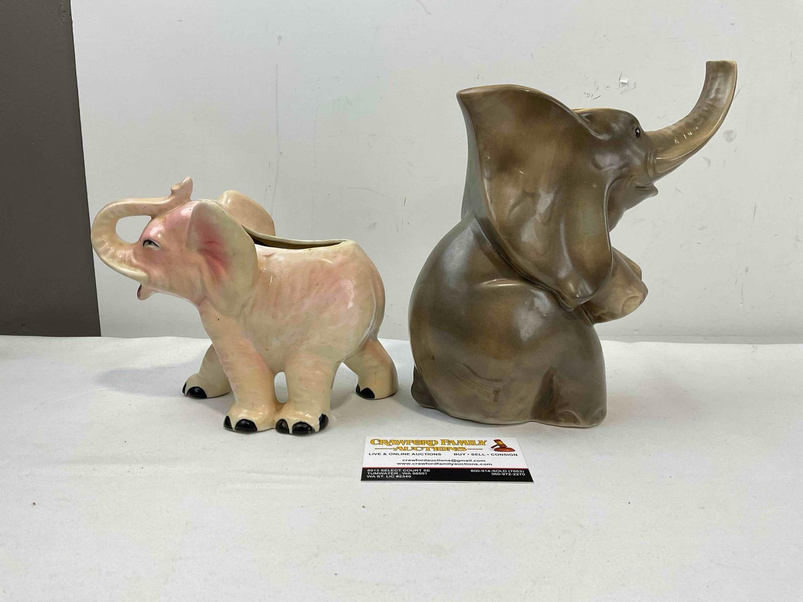 2 pcs Vintage Ceramic Elephant Figural Planters, Pink & Gray Glazed. Fair Condition. See pics. - 4