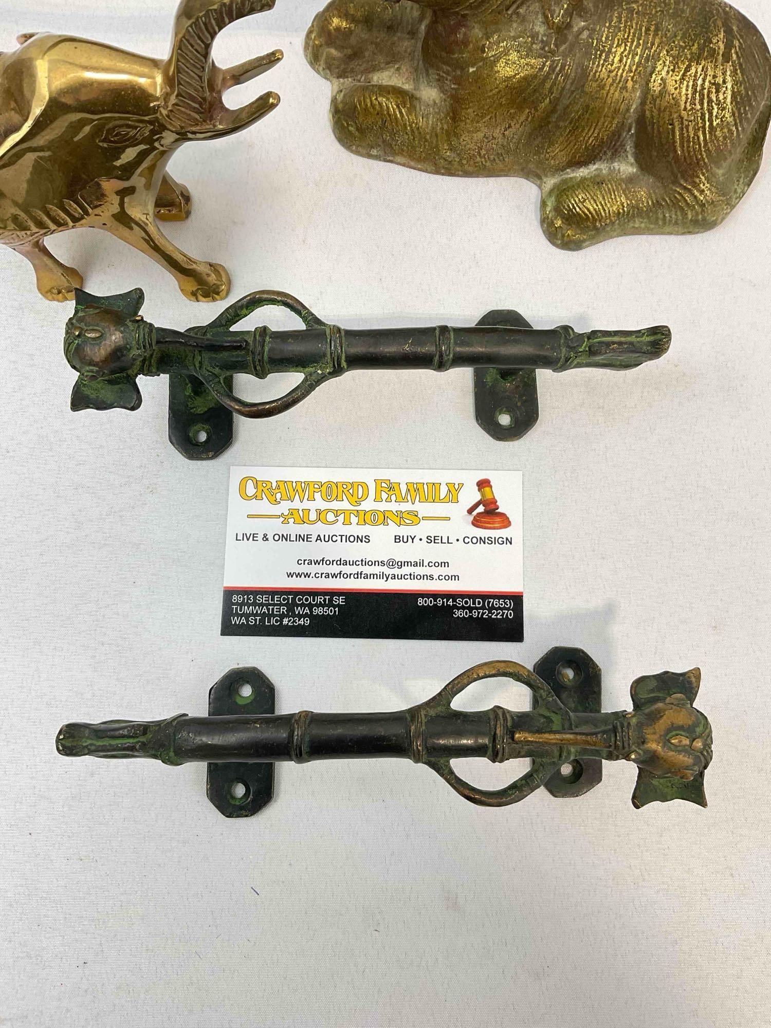 4 pcs Vintage Brass Elephant Decor, incl. Planter Hanger, Figurine & 2x Drawer Pulls. See pics. - 5