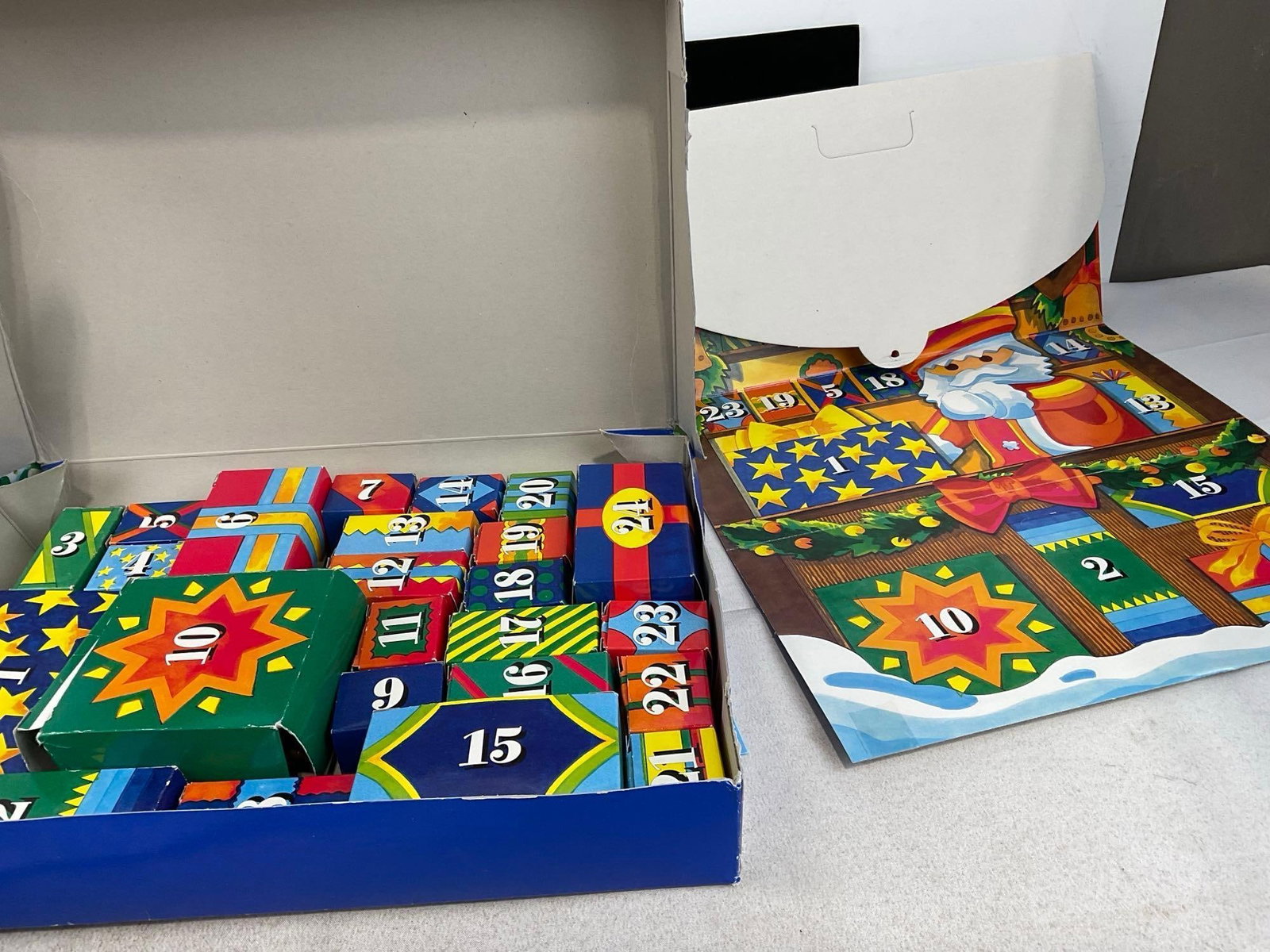 Pair of Playmobil 3976 & 3978, Advent Calendars, piece sets in tiny boxes, w/packaging - 4