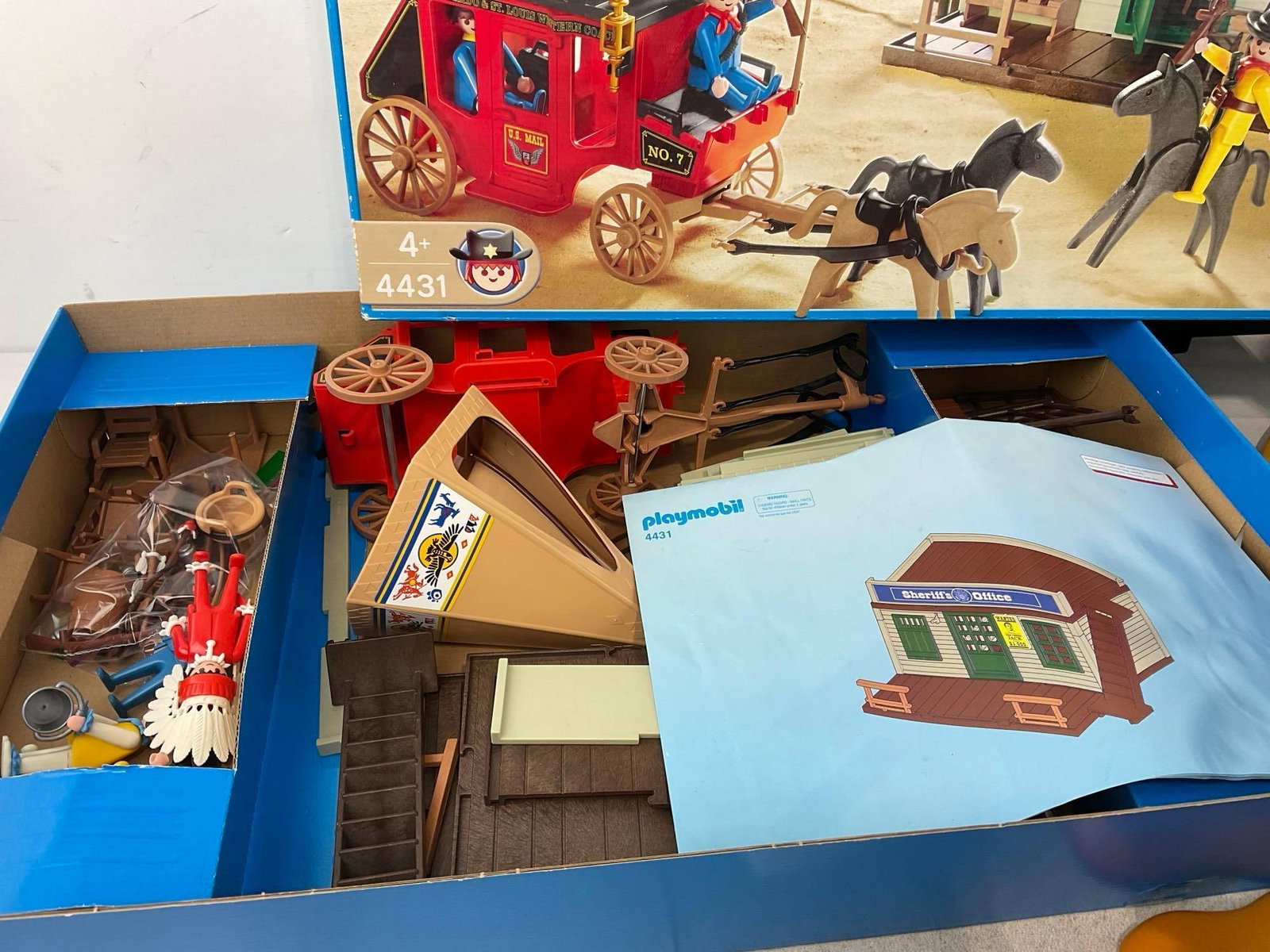 Playmobil Sheriffs Office 4431 set w/stagecoach & more, + Island Set w/small piece - 3