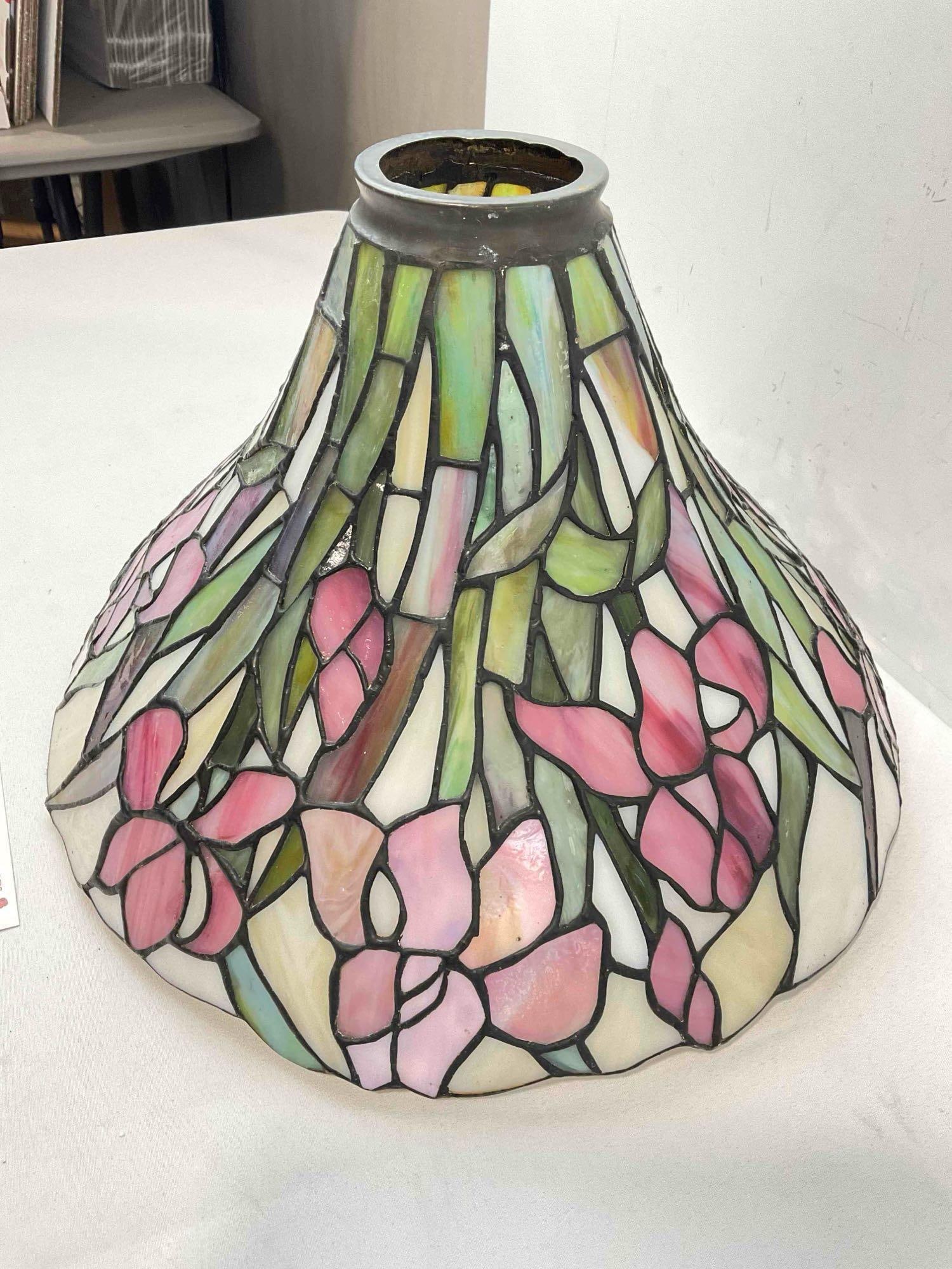 Vintage Tiffany Style Leaded Glass Lamp Shade w/ Purple Iris Design. Good Condition. See pics. - 2