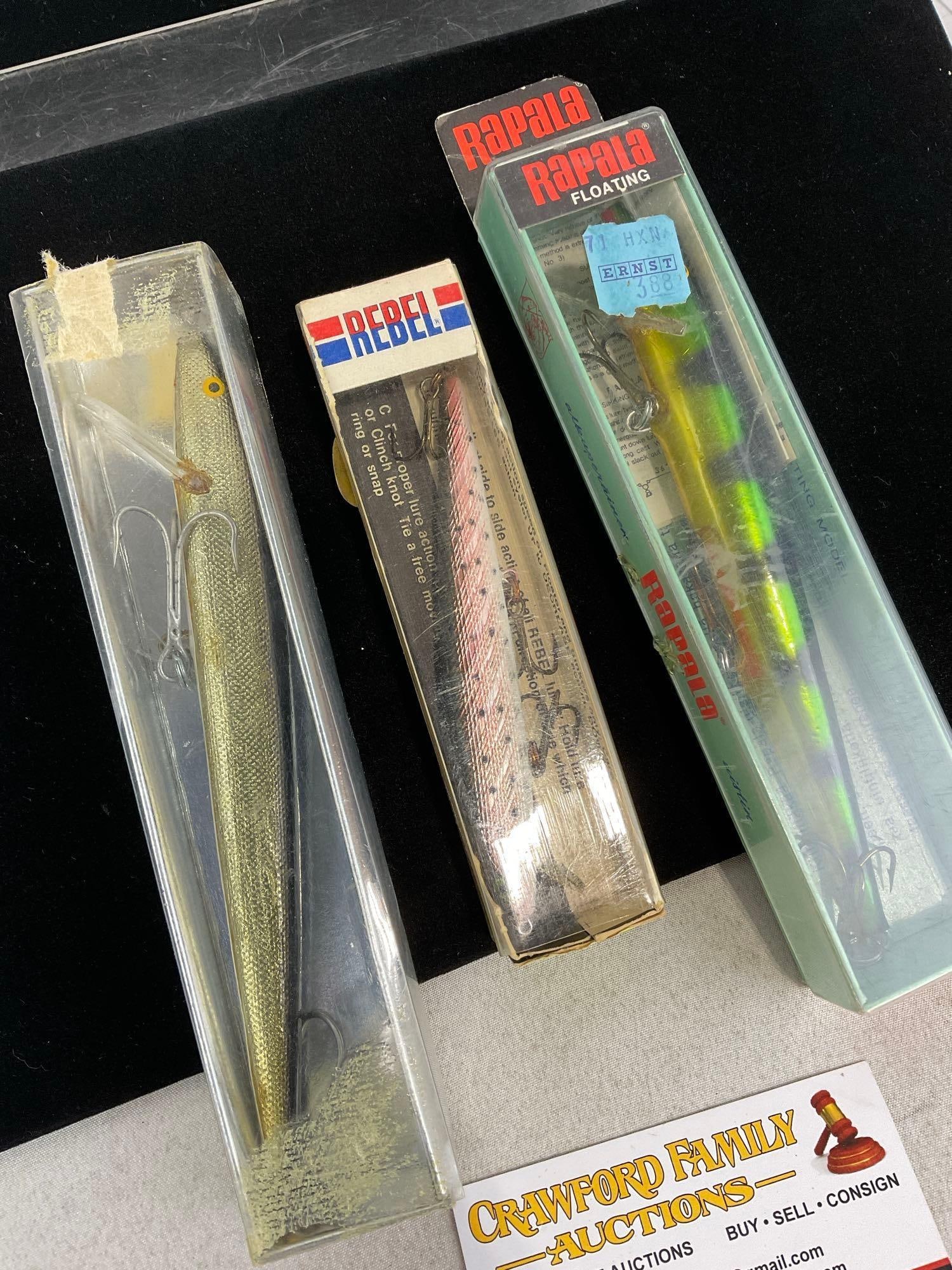 3x Long Floating Lures, 2x Rapala Original, 1 silver, 1 Perch pattern, & Rebel Fastrac FT2041 Min... - 2