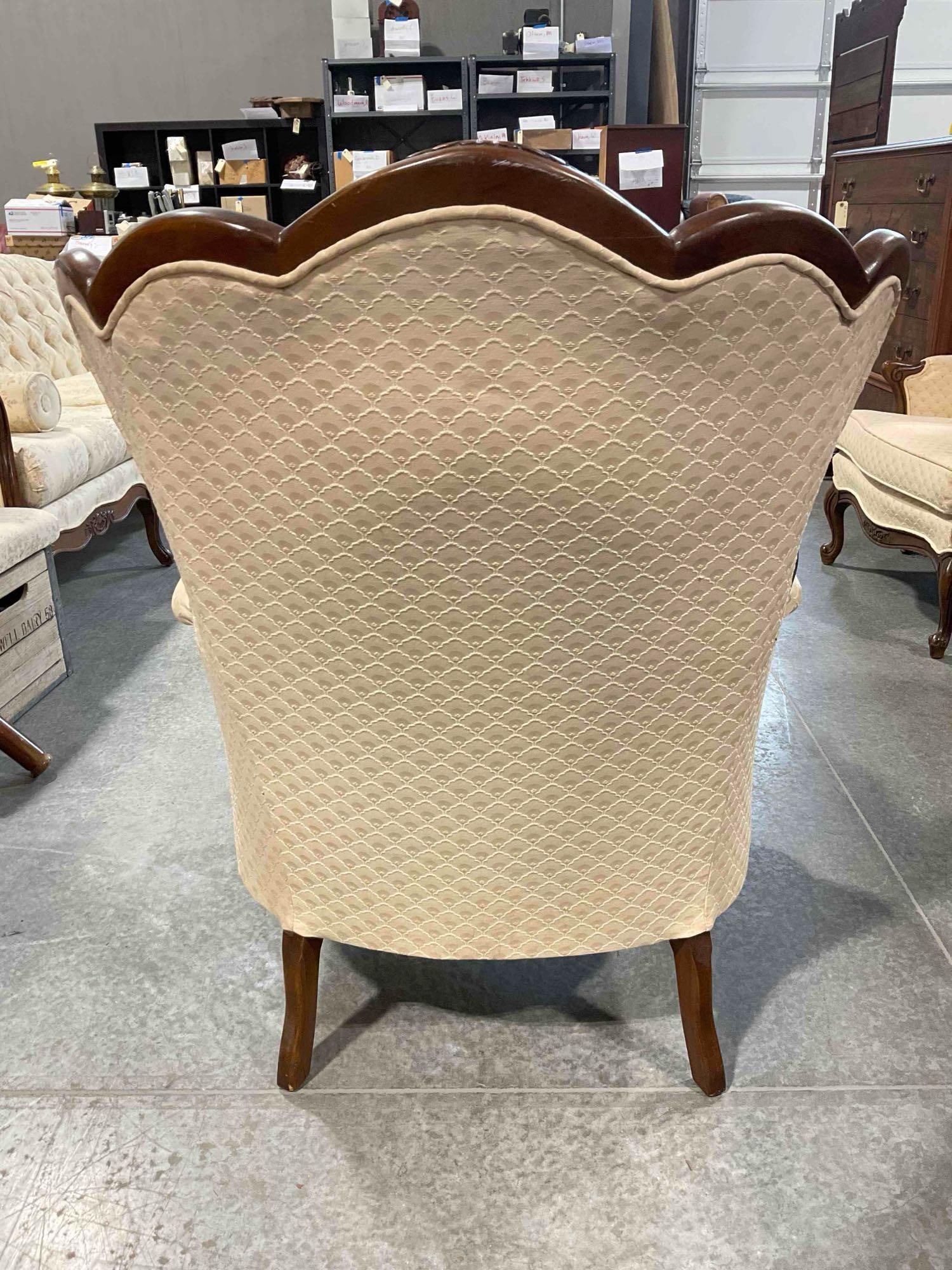 Vintage French Provincial Style Tufted Wingback Armchair w/ Pale Peach Scalloped Upholstery. - 7
