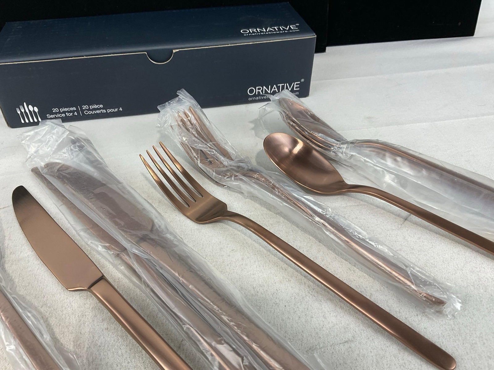 Ornative Tableware, Bronze tone metal, Fork, Salad Fork, Knife, Spoon & Teaspoons, Service for 4 - 3