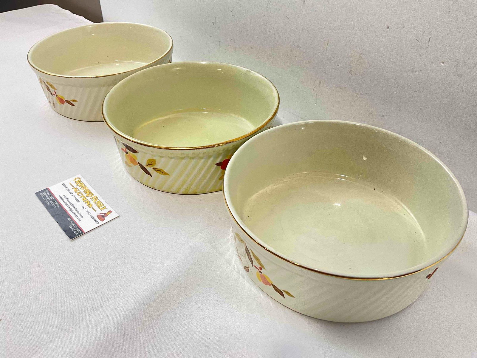 3 pcs Vintage Hall China Ceramic Casserole Dishes w/ Autumn Leaf Pattern. Good Condition. - 3