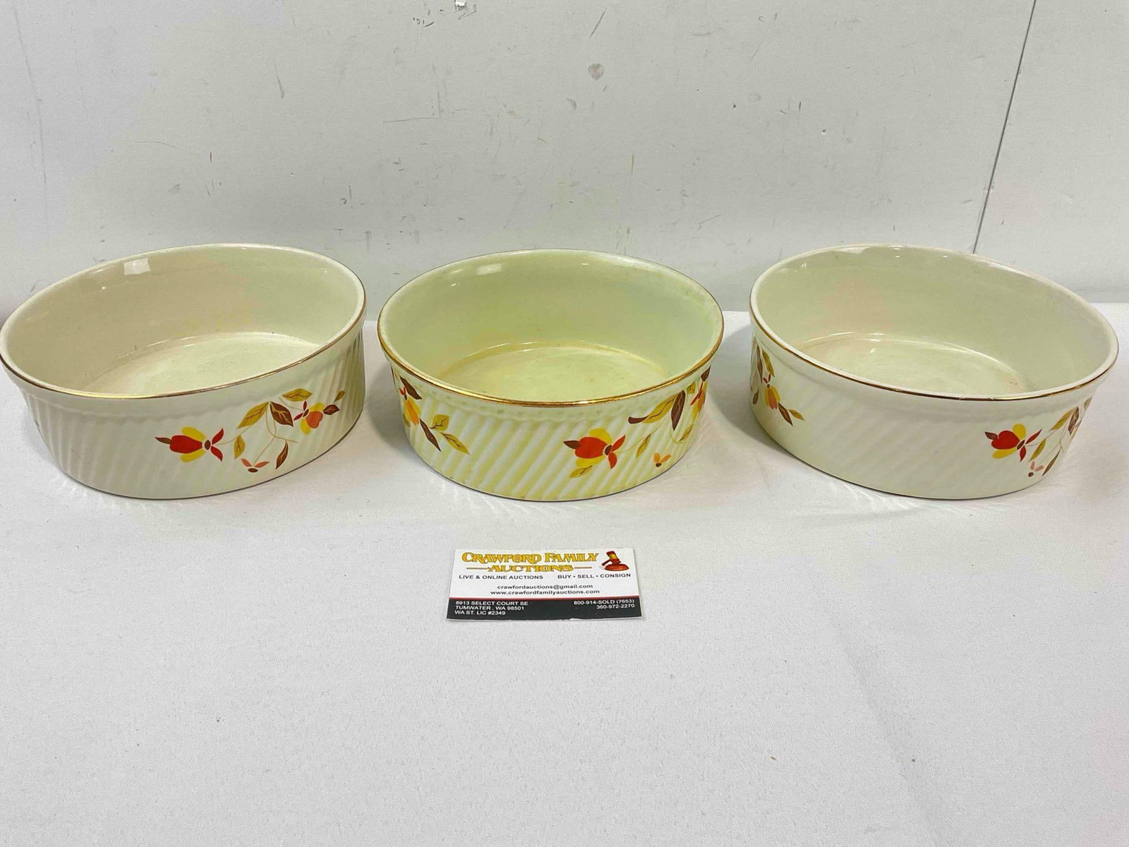3 pcs Vintage Hall China Ceramic Casserole Dishes w/ Autumn Leaf Pattern. Good Condition. - 5