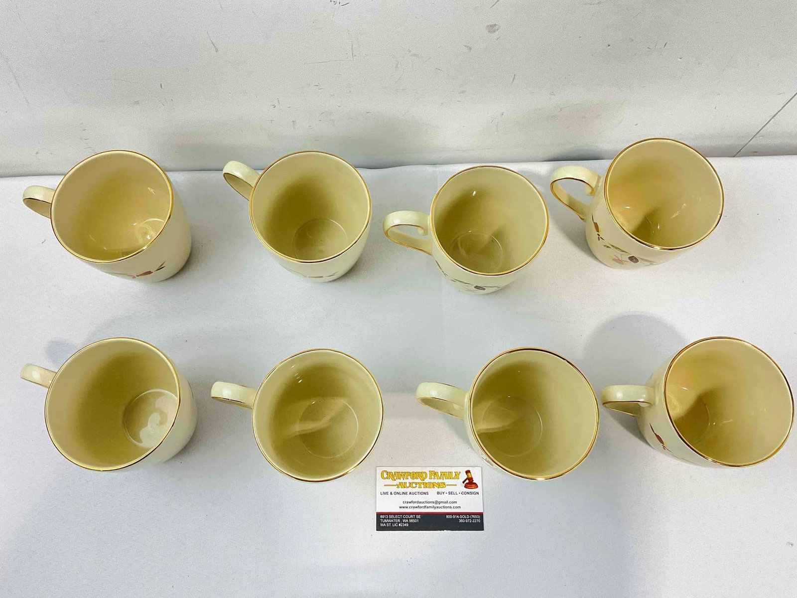 8 pcs Ceramic Specialties China Mugs w/ Hall China's Autumn Leaves Design. Good Condition. - 7