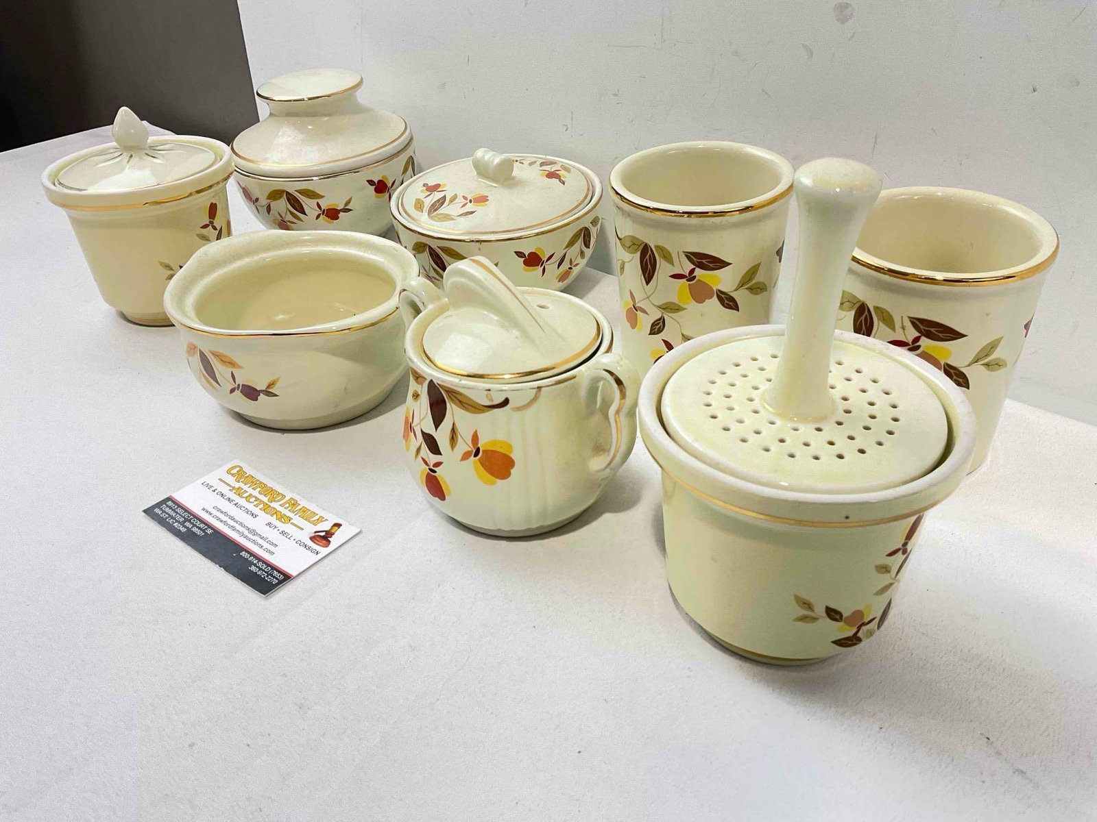 8 pcs Vintage Hall China Ceramic Assortment w/ Autumn Leaf Design, incl. Jars & More! See pics. - 2