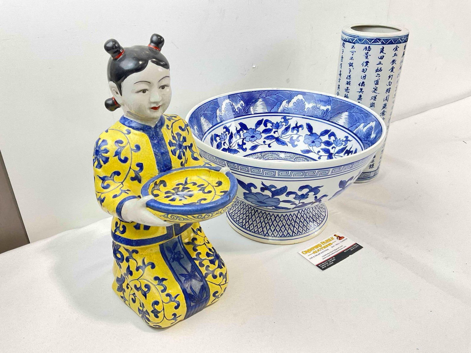 3 pcs Asian Style Decorative Ceramic Assortment, incl. Vase, Bowl, Figural Candle Holder. See pics. - 2