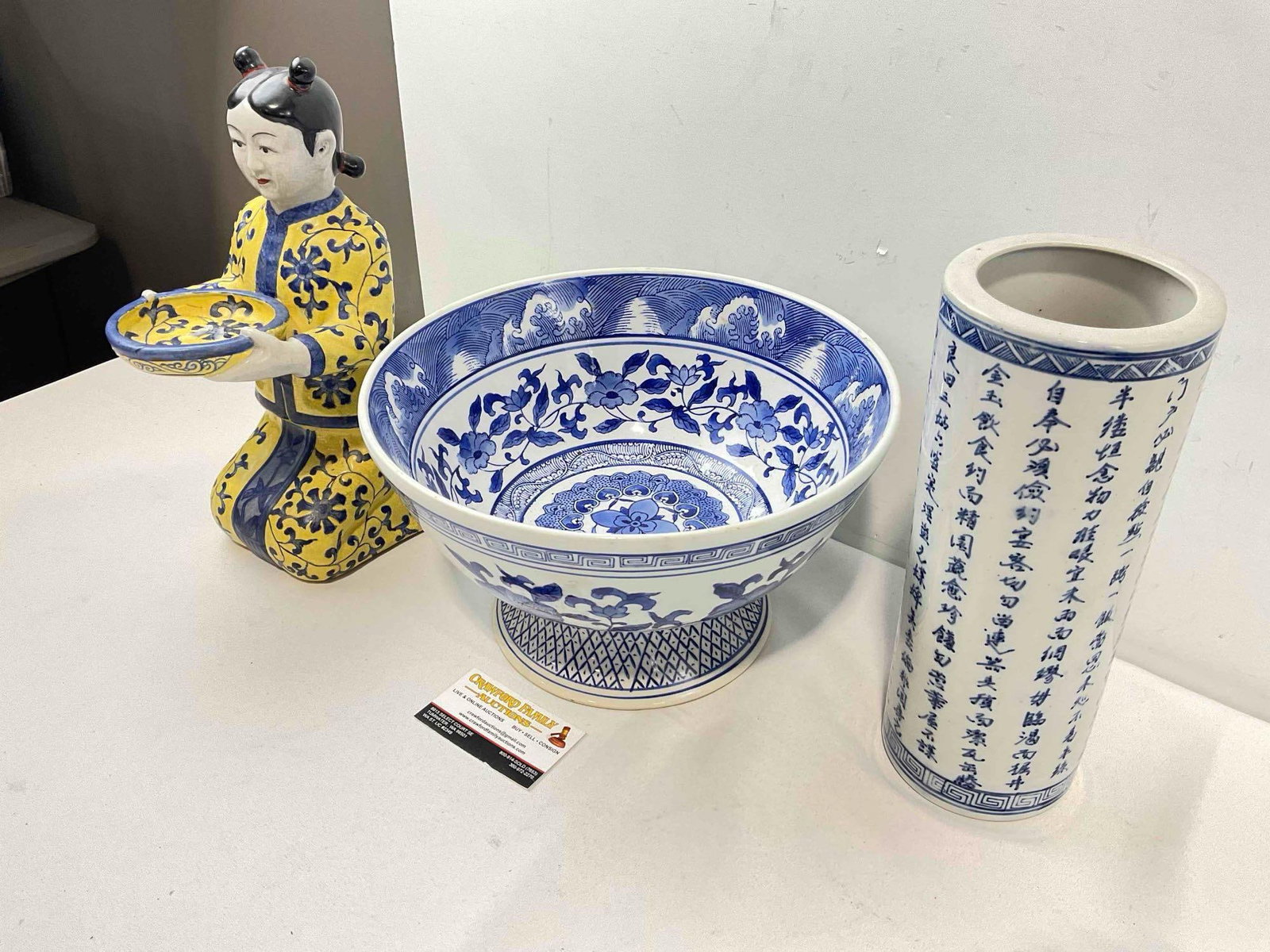 3 pcs Asian Style Decorative Ceramic Assortment, incl. Vase, Bowl, Figural Candle Holder. See pics. - 3