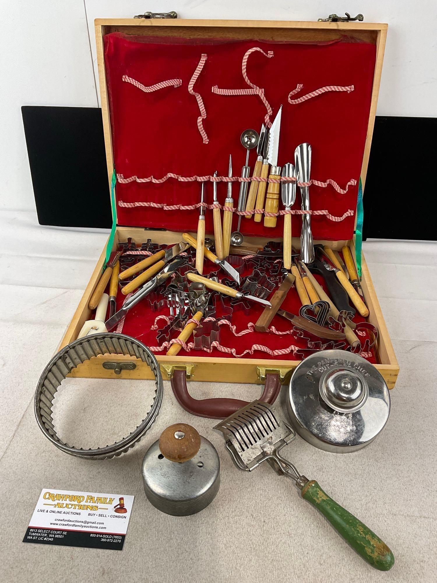 Case of Chinese Vegetable/Fruit Carving Tools, lots included, 4 x 16 x 12 inches: Unclear how many are original to the set, or how many total there are, see pics. Appears to be in good shape. The piece measures approx 4h x 16w x 12d inches. See pics. E-6230