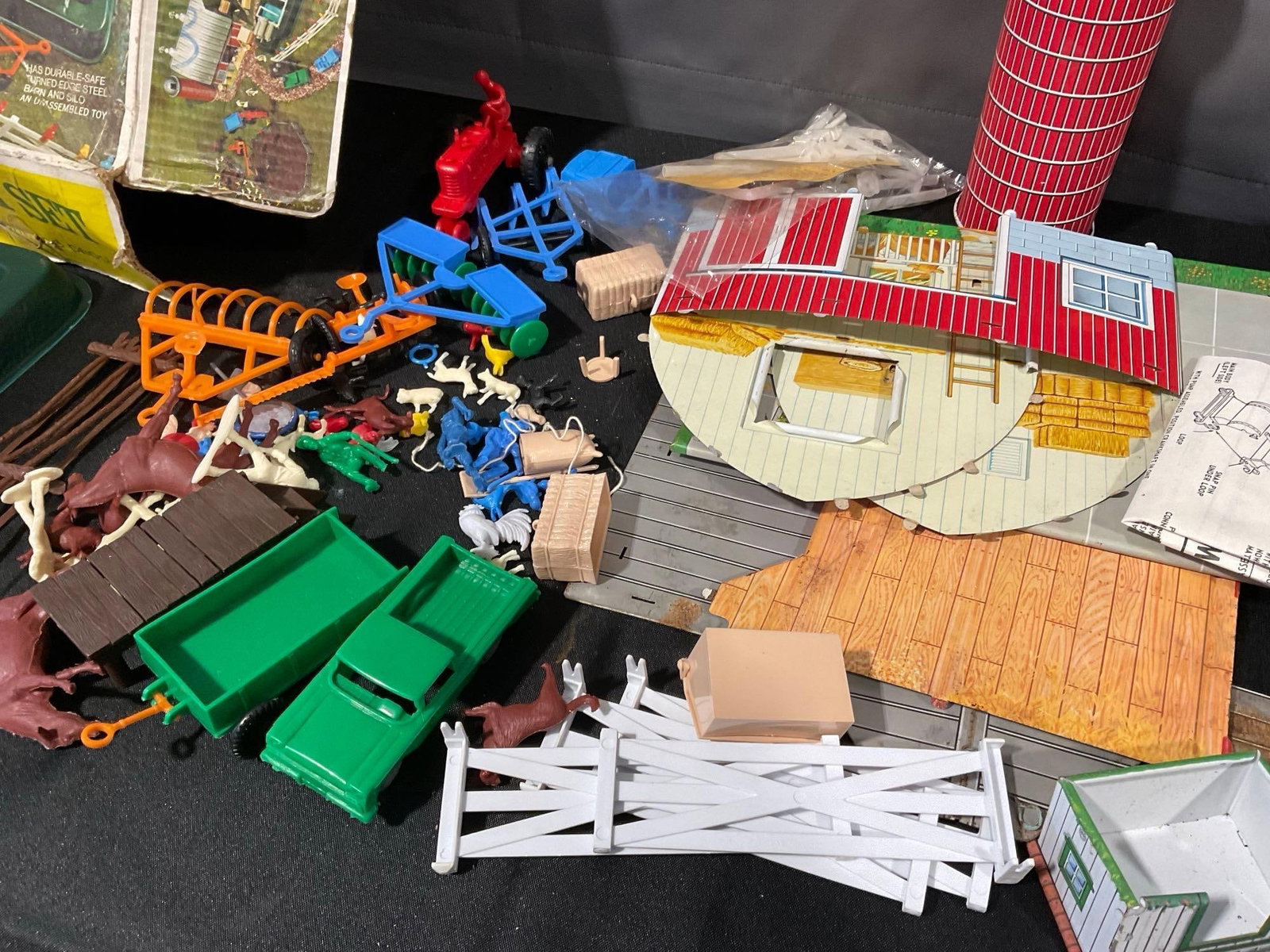 Sears Growing Farm Play Set w/original box, animals, fences, tin barn pieces & more, some wear - 4
