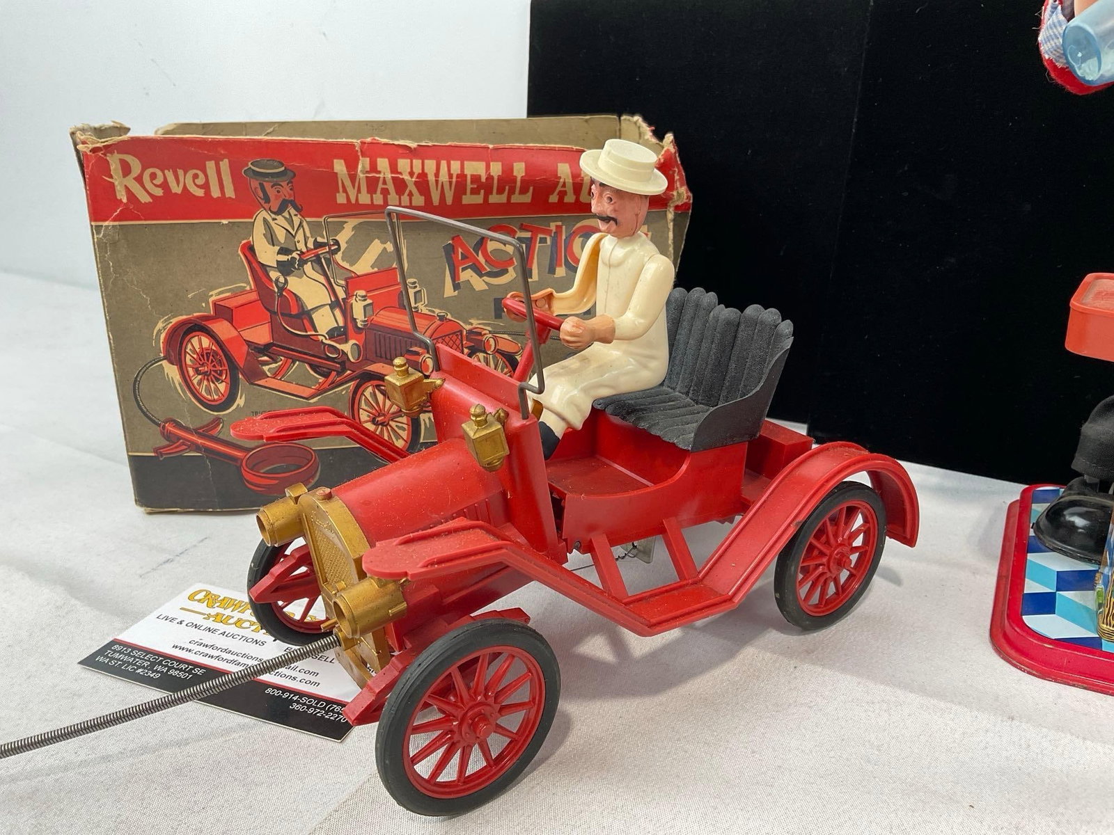 Revell Maxwell Auto Action Pull Toy, Bartender, Drinking Panda, & Tivvy Crow by Trustee Savings B... - 3