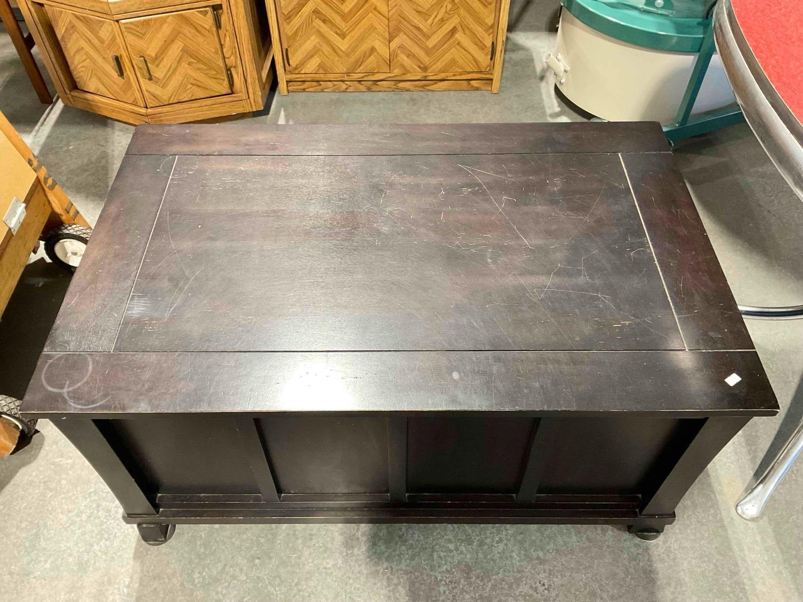 Modern Wooden Coffee Table Storage Trunk w/ Dark Brown Finish. Fair Condition. See pics. - 3