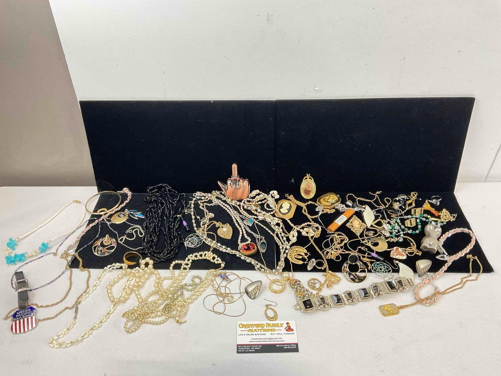 Large Treasure Trove collection of Vintage assortment of mixed jewelry Some Mid Century See pics: c-6240