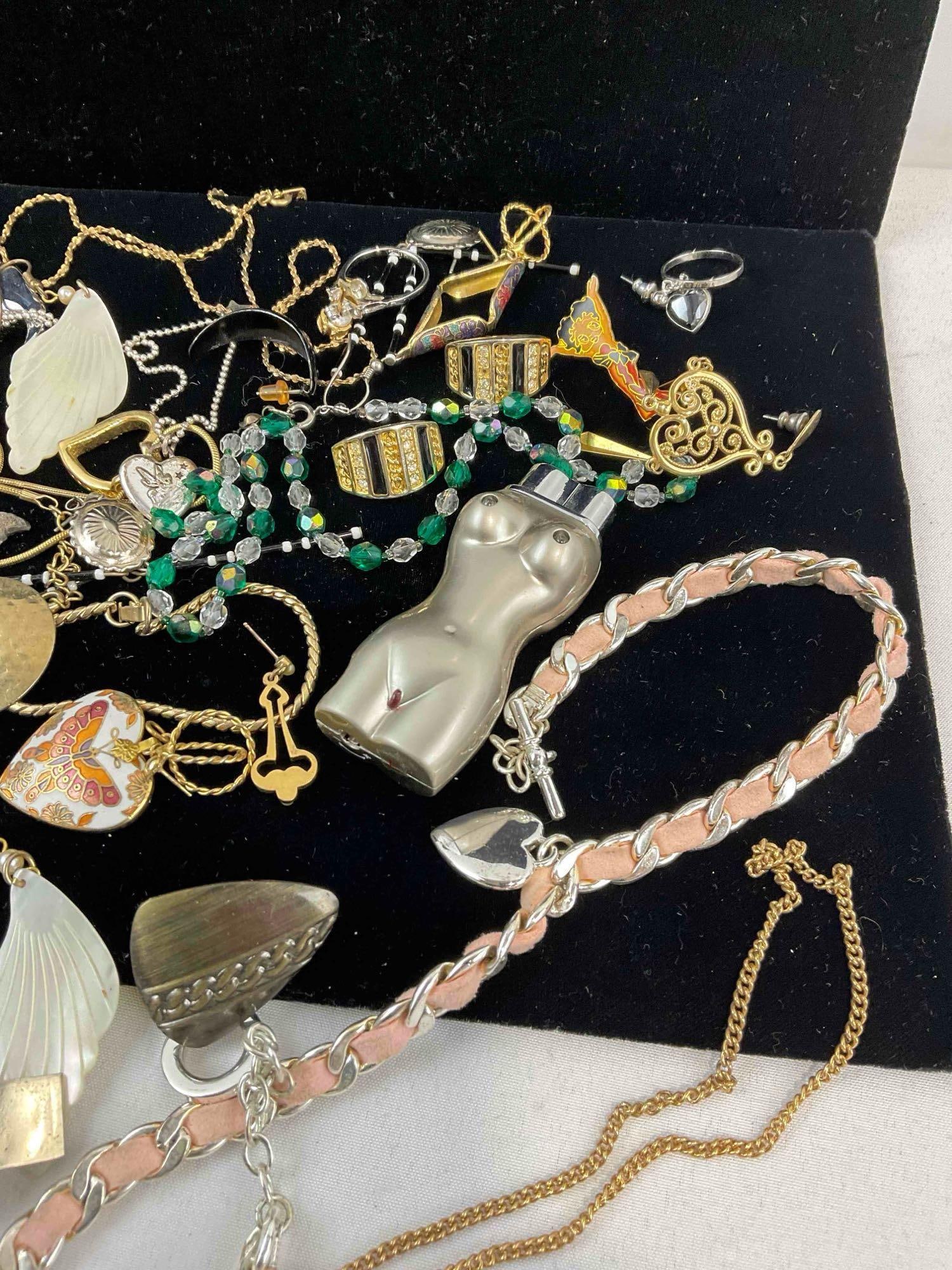 Large Treasure Trove collection of Vintage assortment of mixed jewelry Some Mid Century See pics - 6